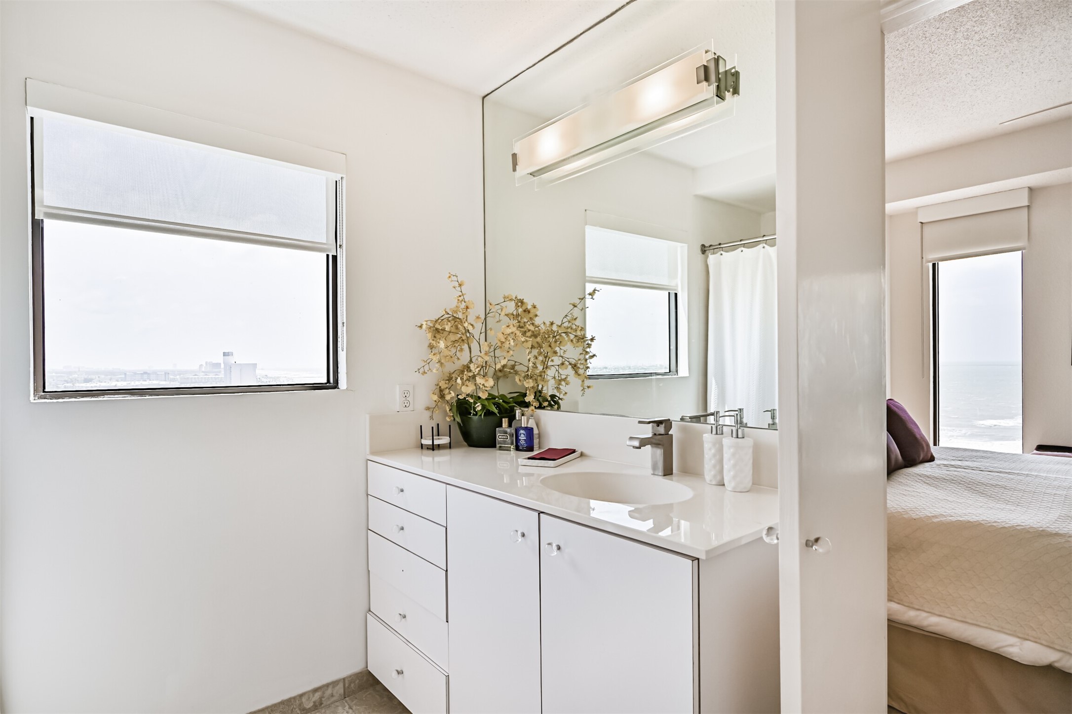 7700 Seawall Boulevard 1001 Property Photo 14