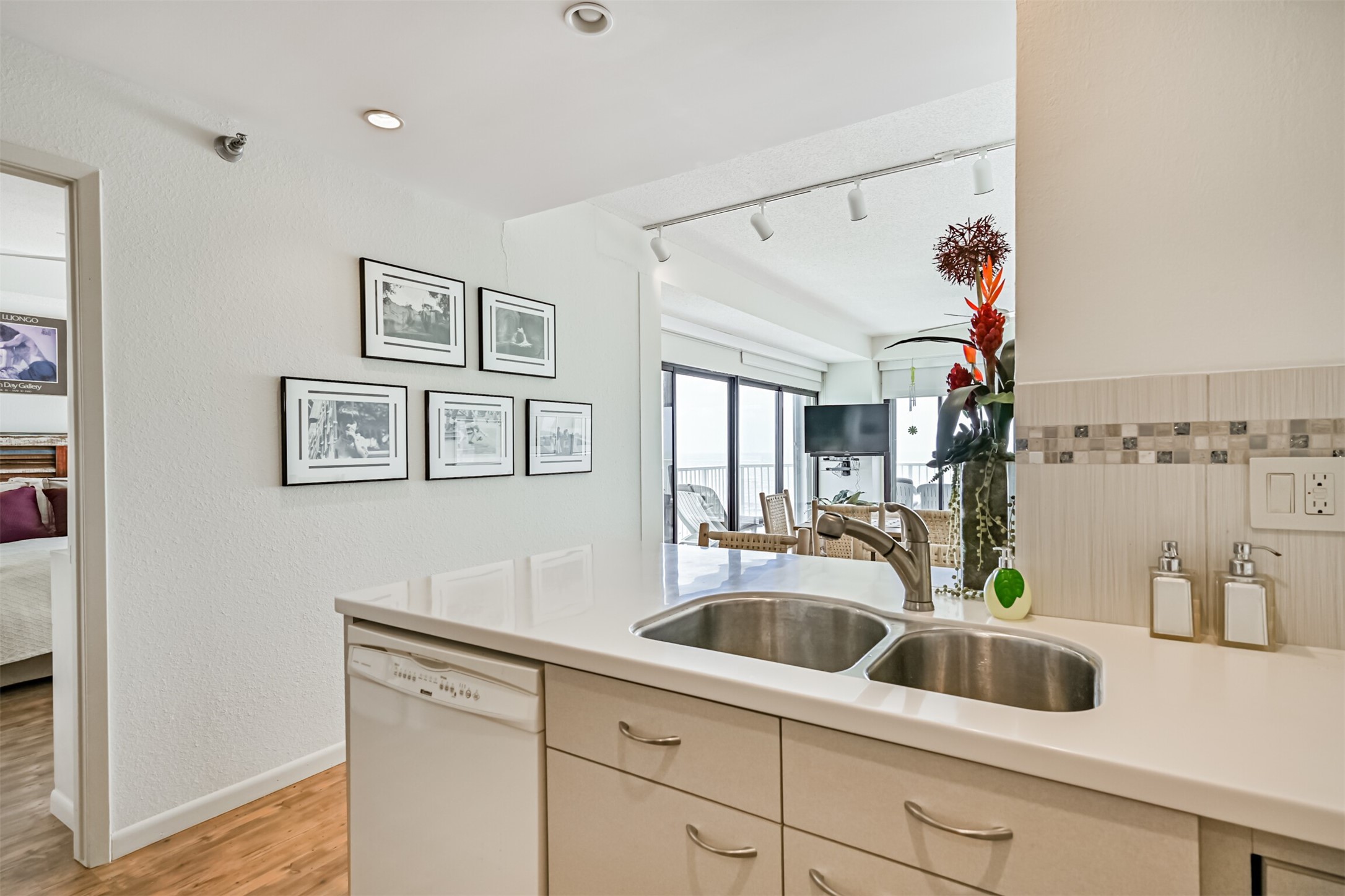 7700 Seawall Boulevard 1001 Property Photo 21