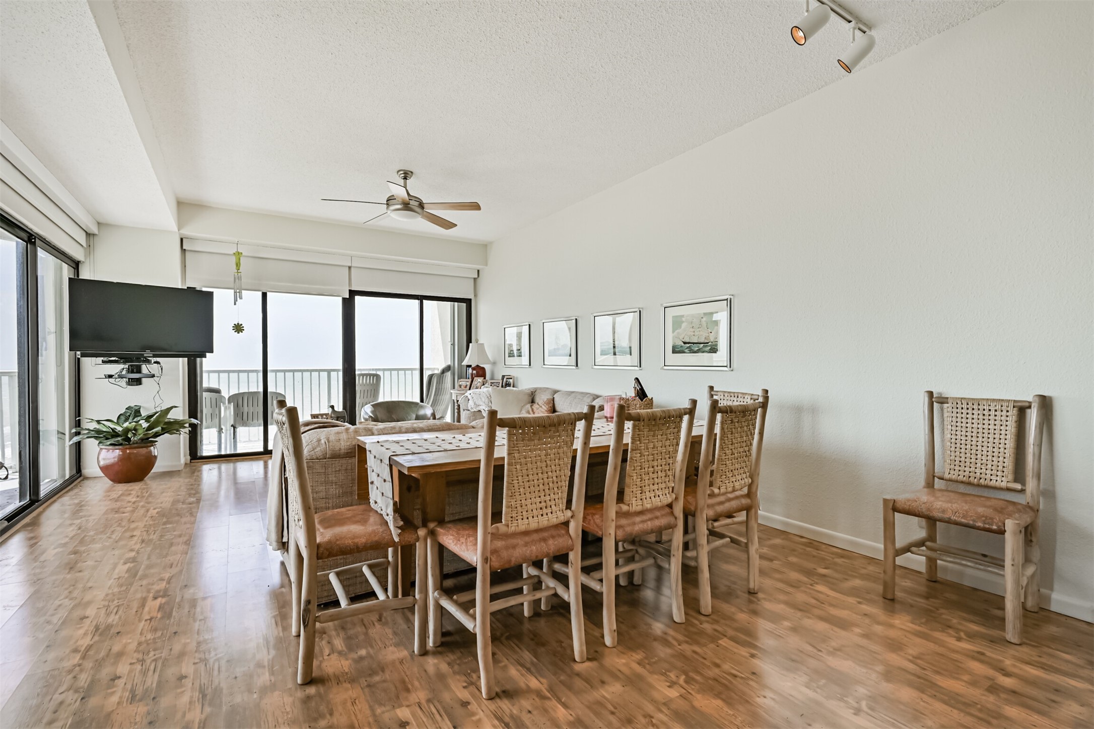 7700 Seawall Boulevard 1001 Property Photo 29