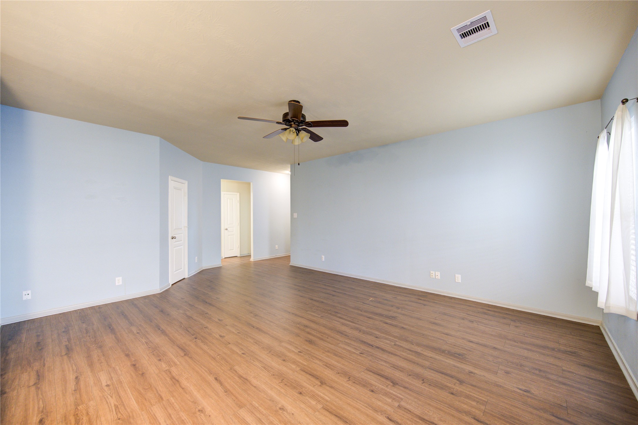 19022 Ayston Drive Property Photo 10