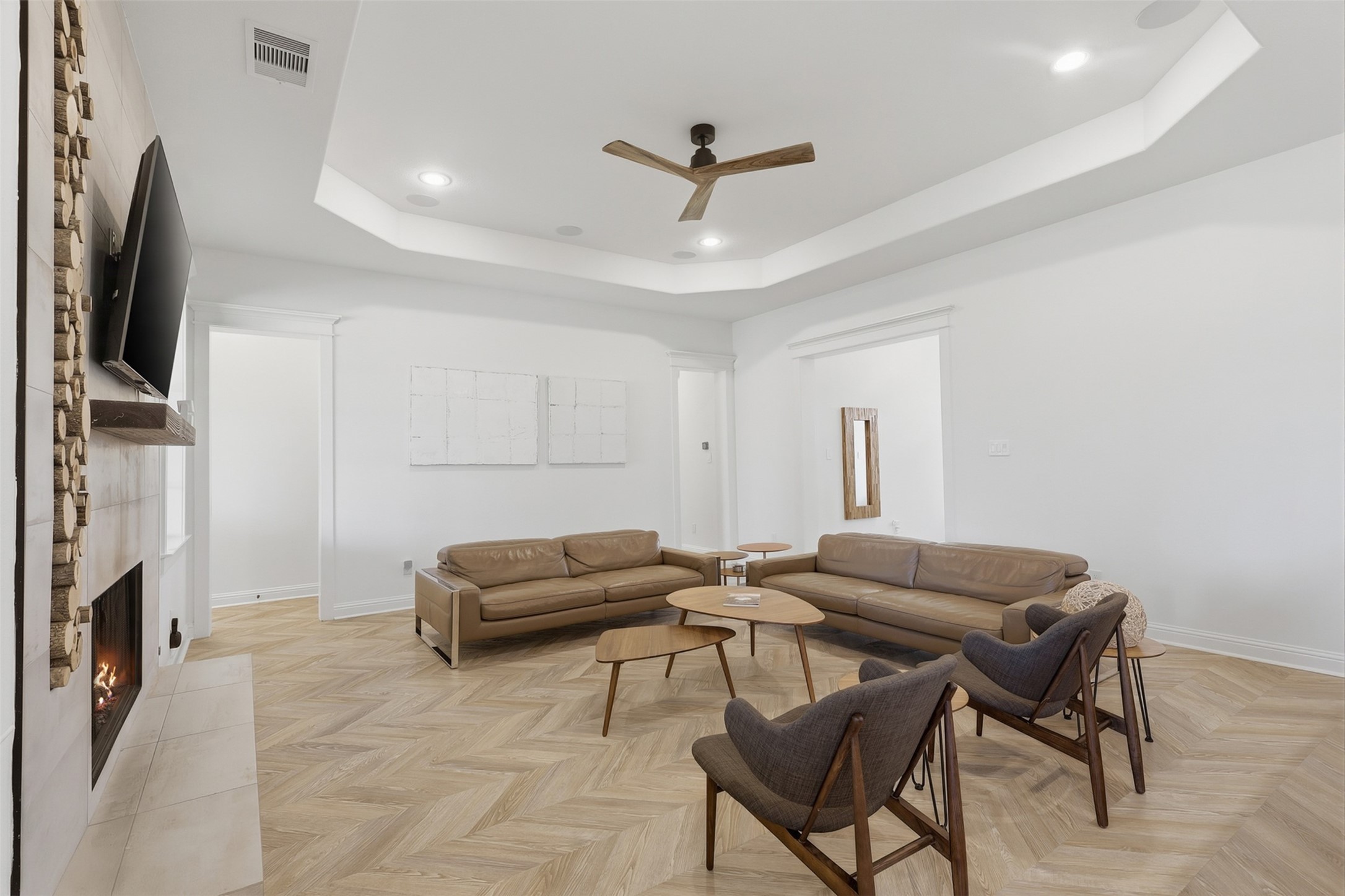 8518 Lofty Pines Property Photo 15