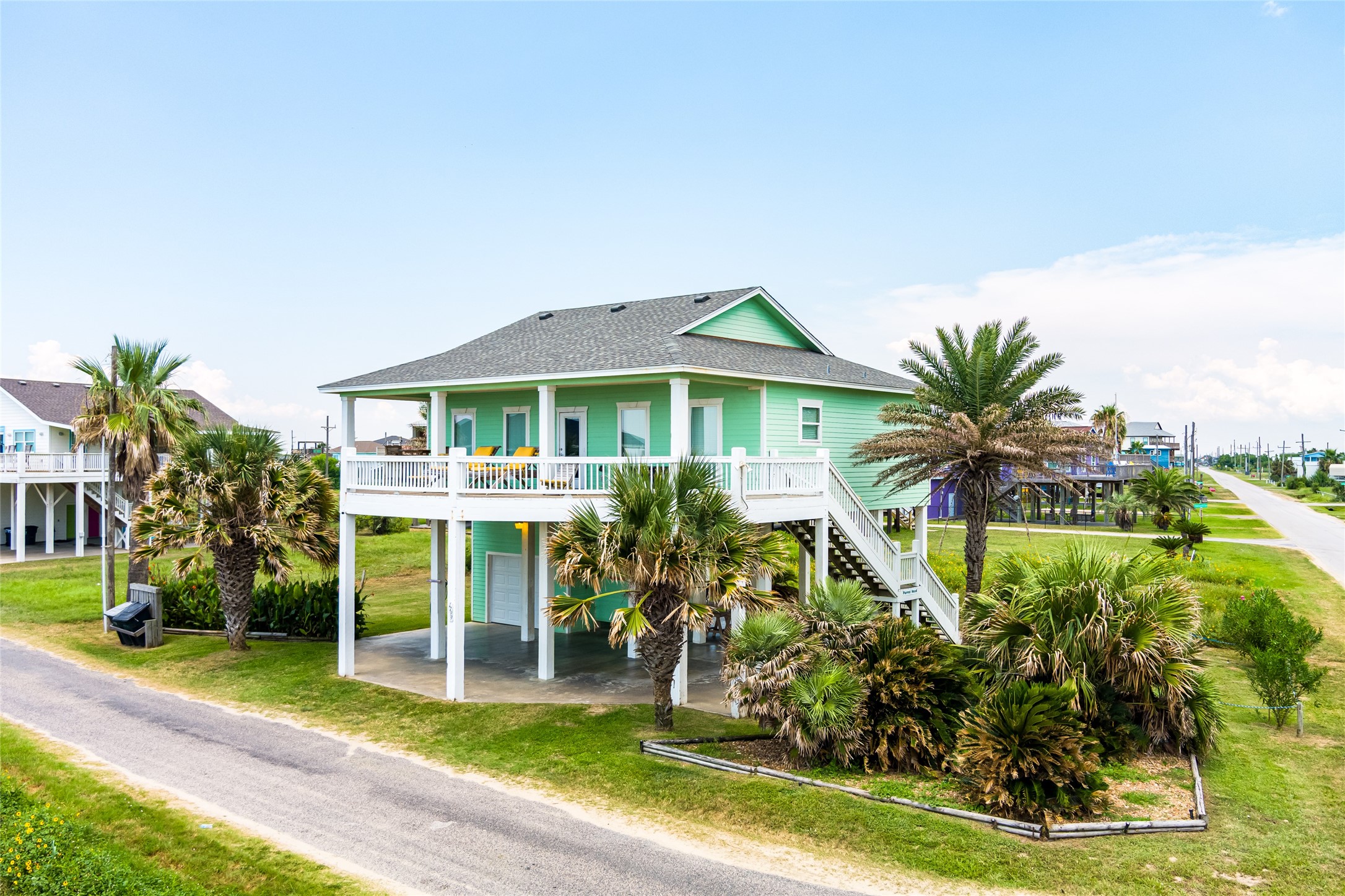 1799 Redfish Lane Property Photo 3