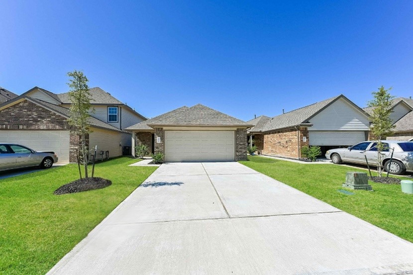 25734 Hazy Elm Lane Property Photo 1