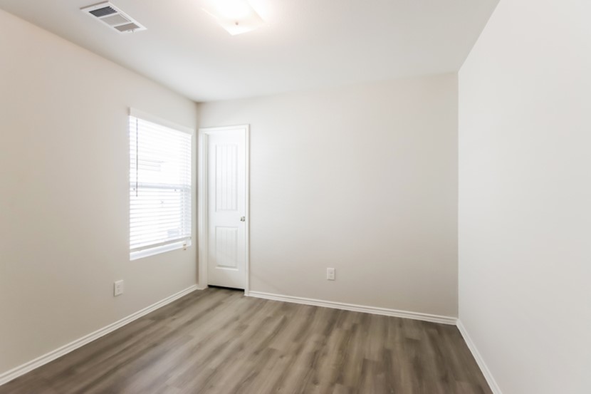 25734 Hazy Elm Lane Property Photo 10