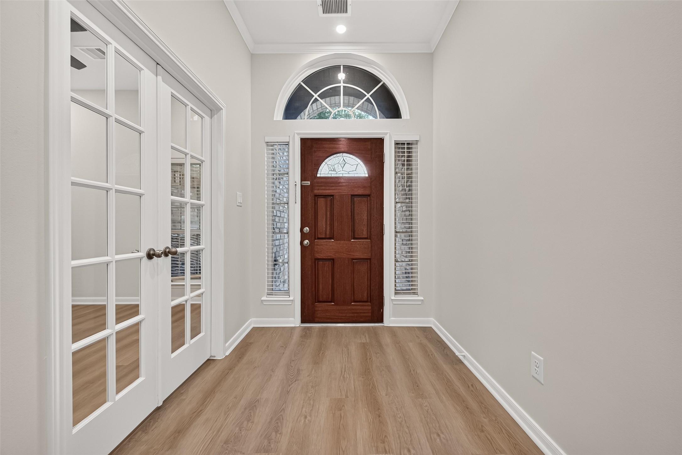 5607 Granite Falls Ln Property Photo 7