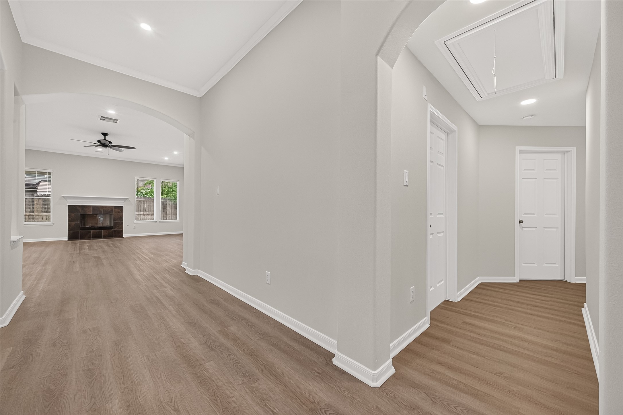5607 Granite Falls Ln Property Photo 15