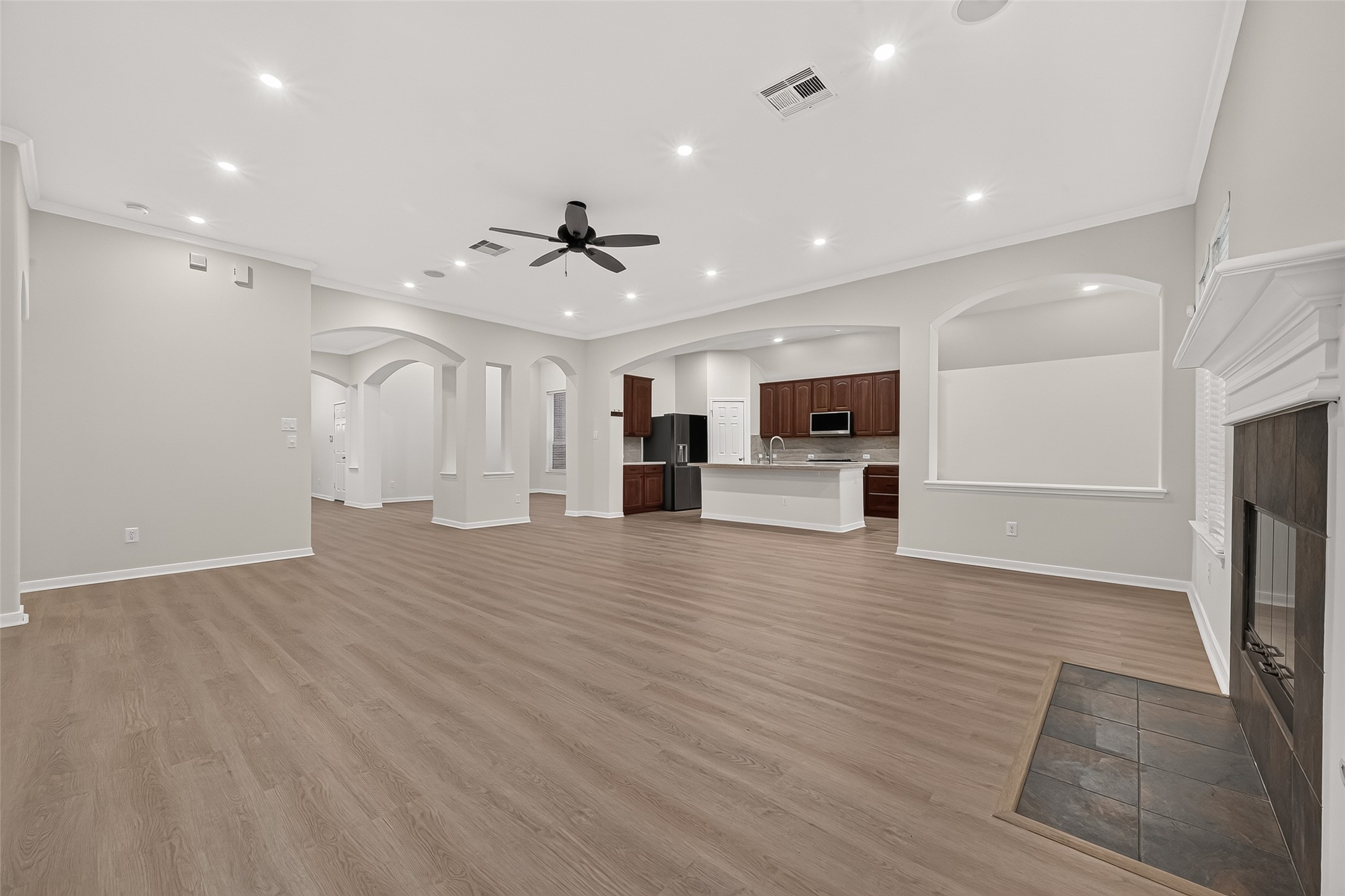 5607 Granite Falls Ln Property Photo 23