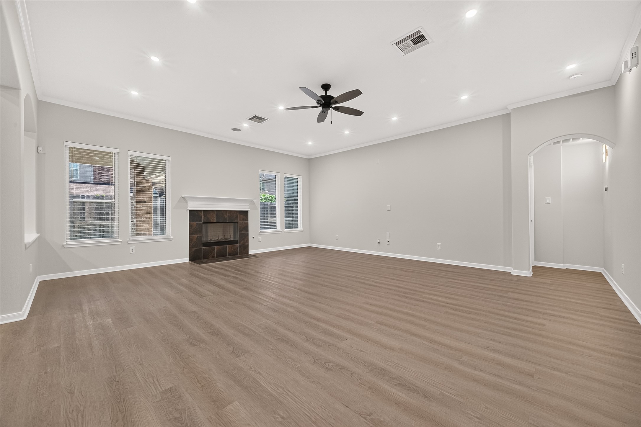 5607 Granite Falls Ln Property Photo 26