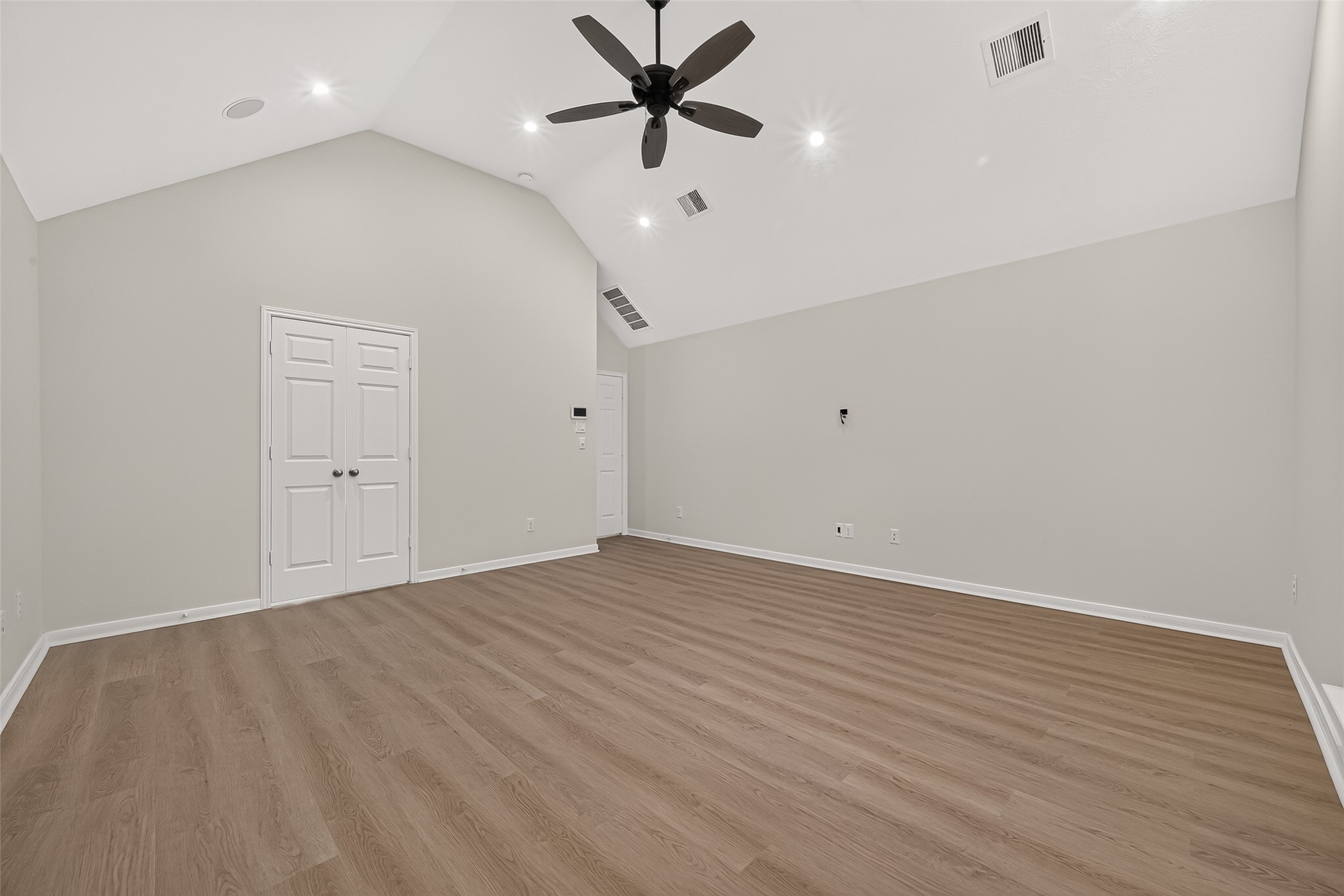 5607 Granite Falls Ln Property Photo 36