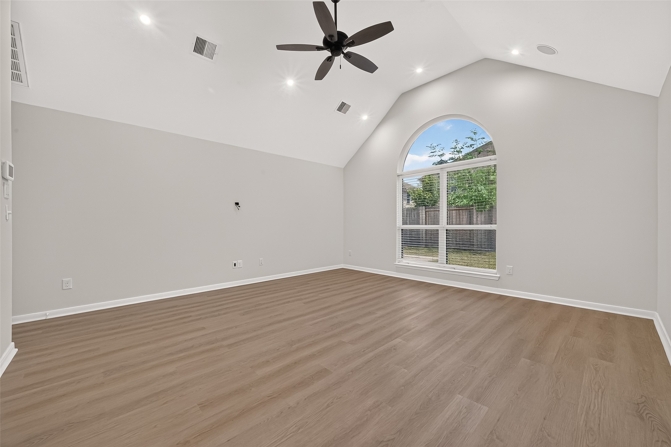5607 Granite Falls Ln Property Photo 37