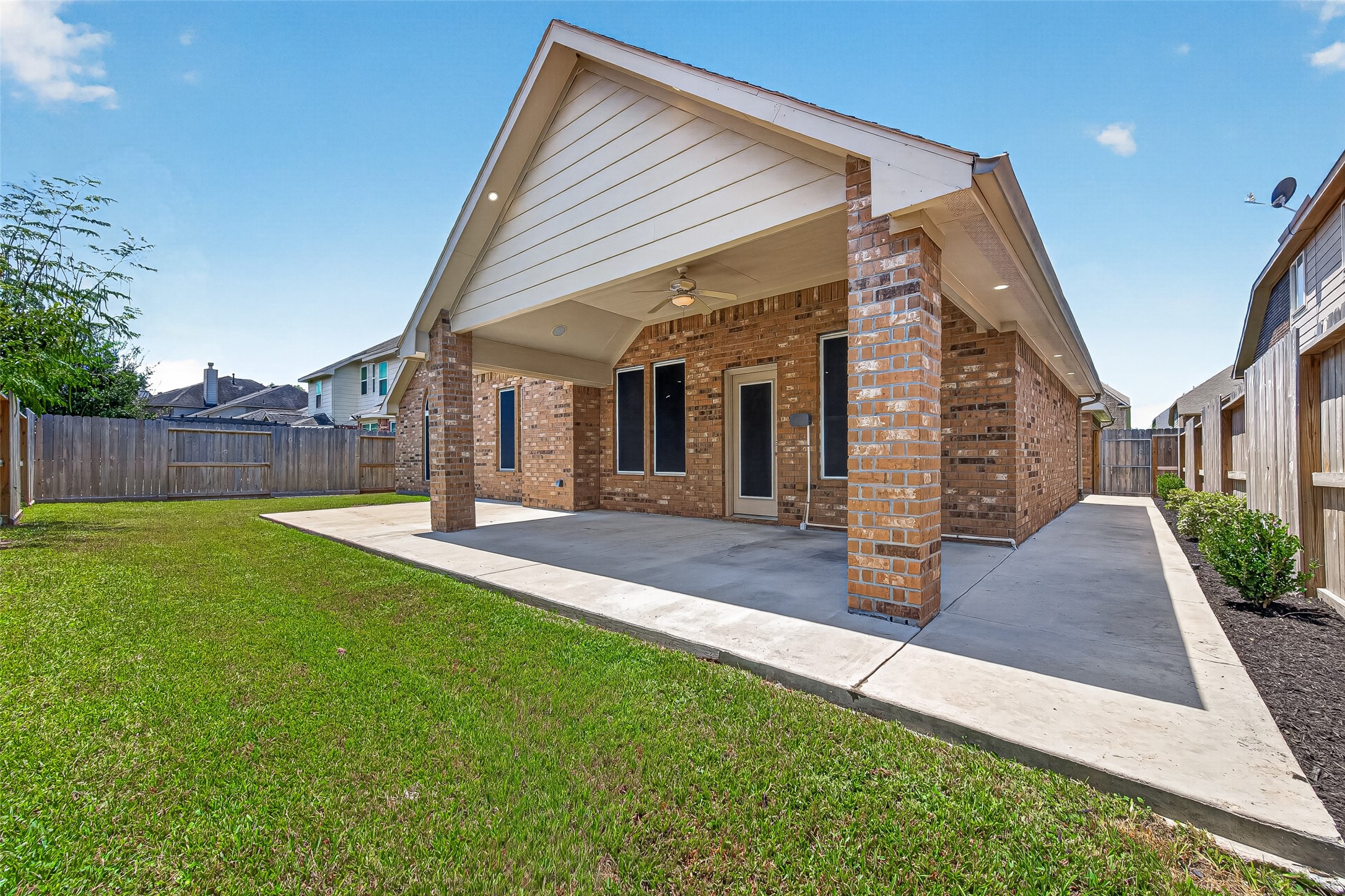 5607 Granite Falls Ln Property Photo 47