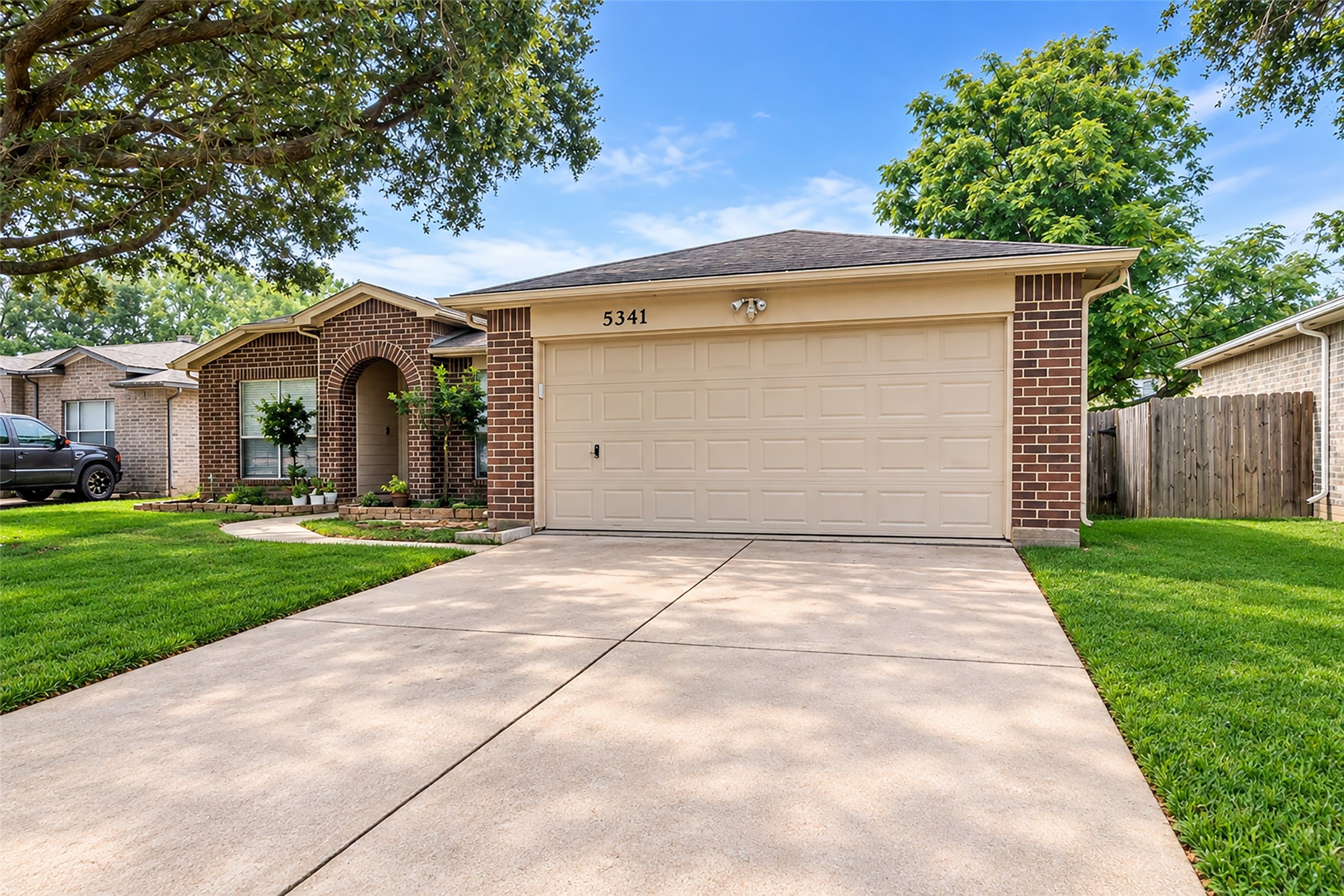 5341 Town Park Boulevard Property Photo 1