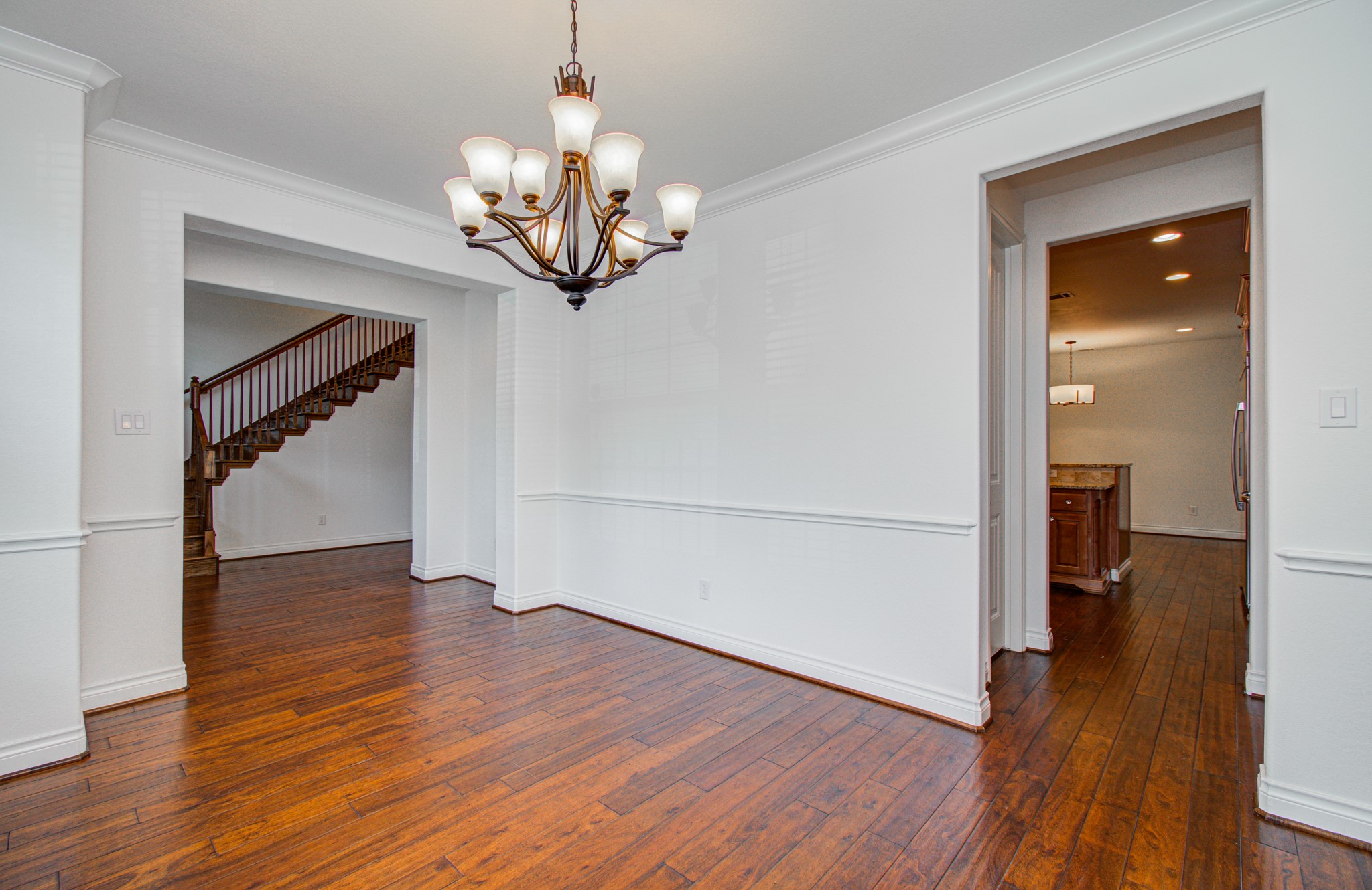 6621 N Main Street Property Photo 6