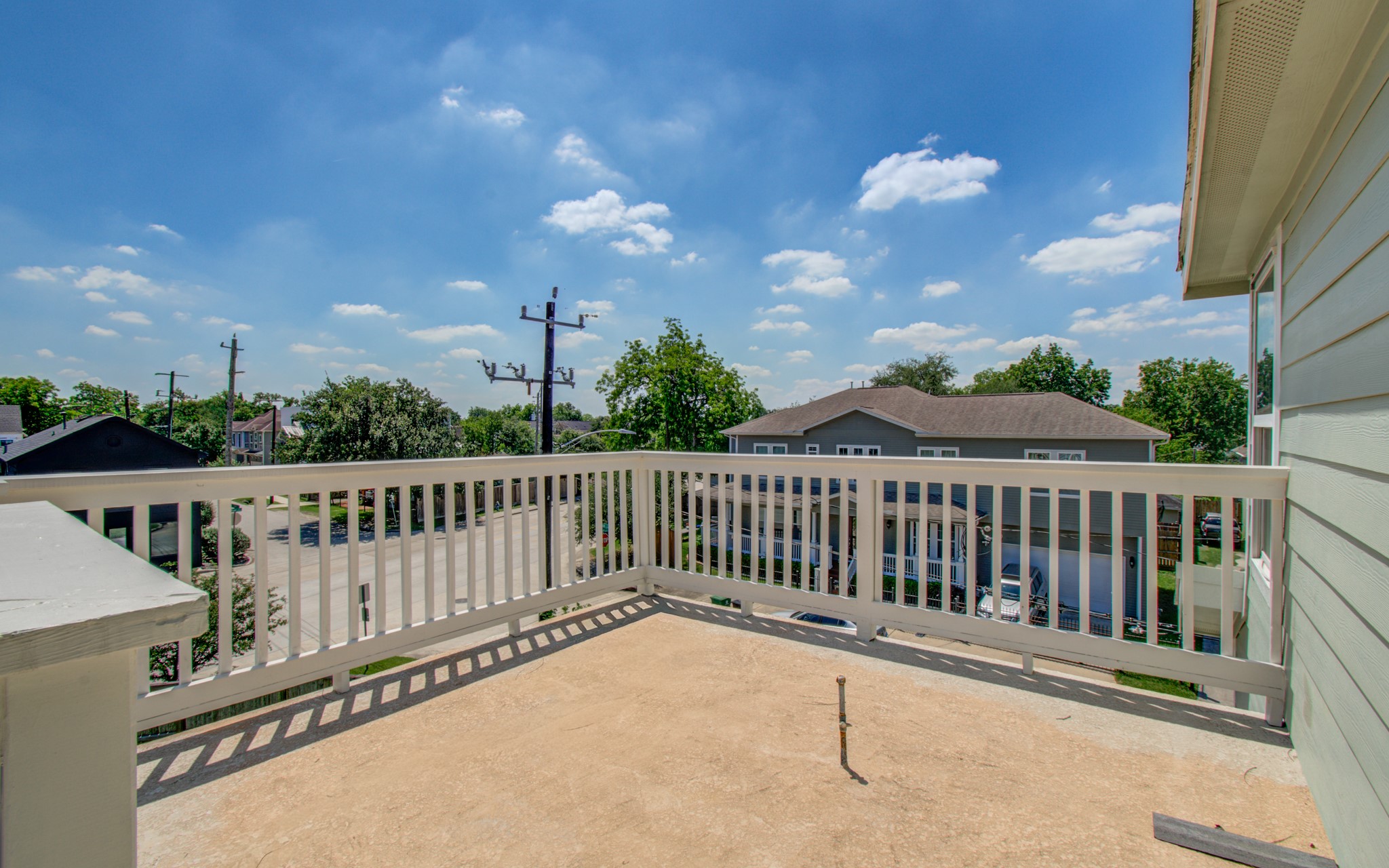 6621 N Main Street Property Photo 22