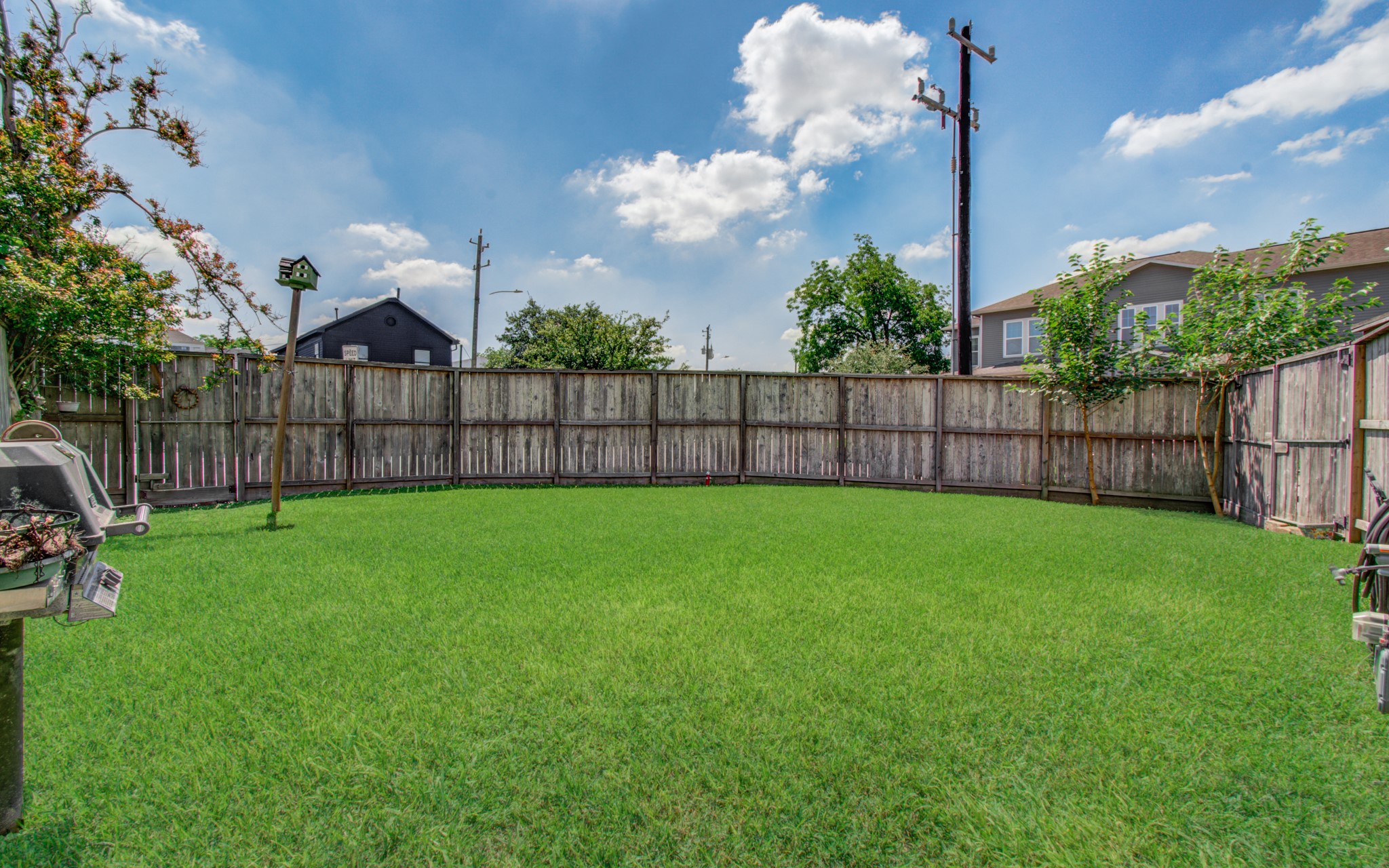 6621 N Main Street Property Photo 32