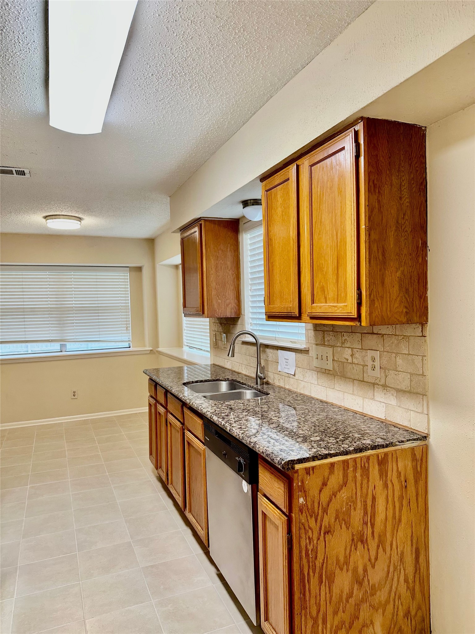 3022 Sam Houston Drive Property Photo 5