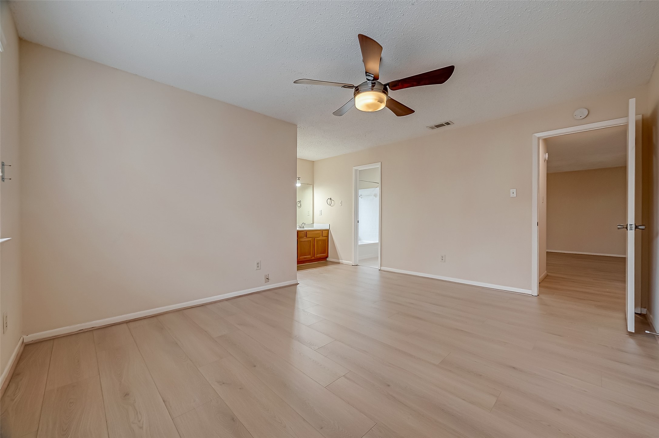 3022 Sam Houston Drive Property Photo 15