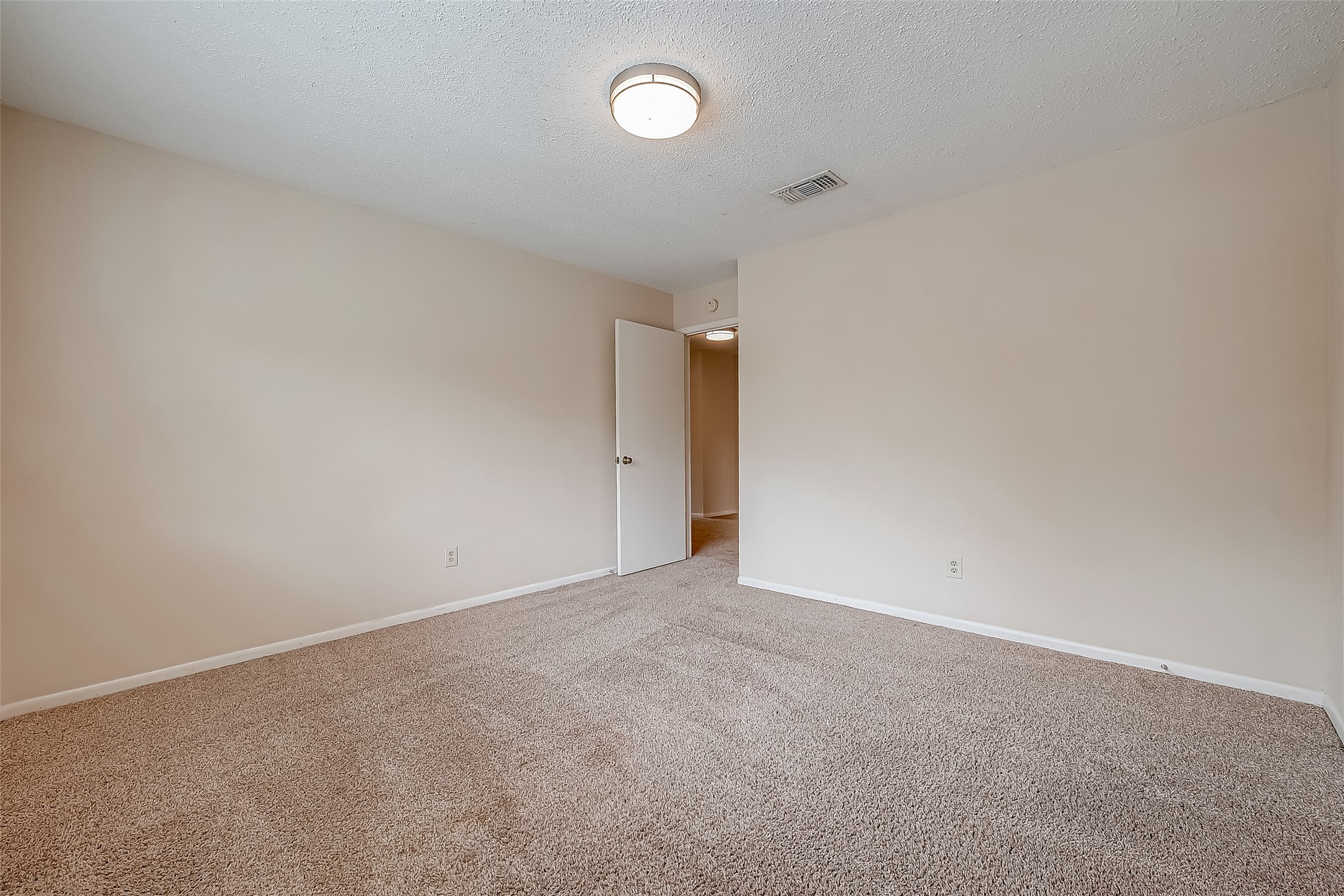 3022 Sam Houston Drive Property Photo 26