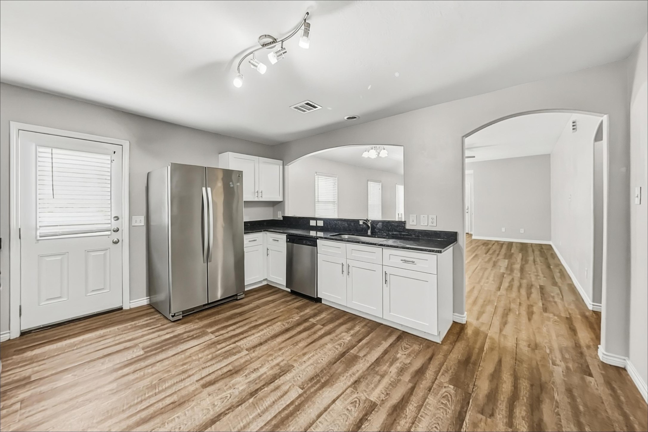 13211 Ambrosa Drive Property Photo 3