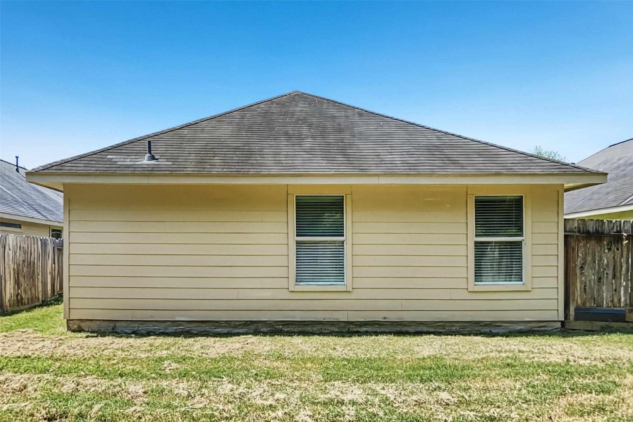 13211 Ambrosa Drive Property Photo 14