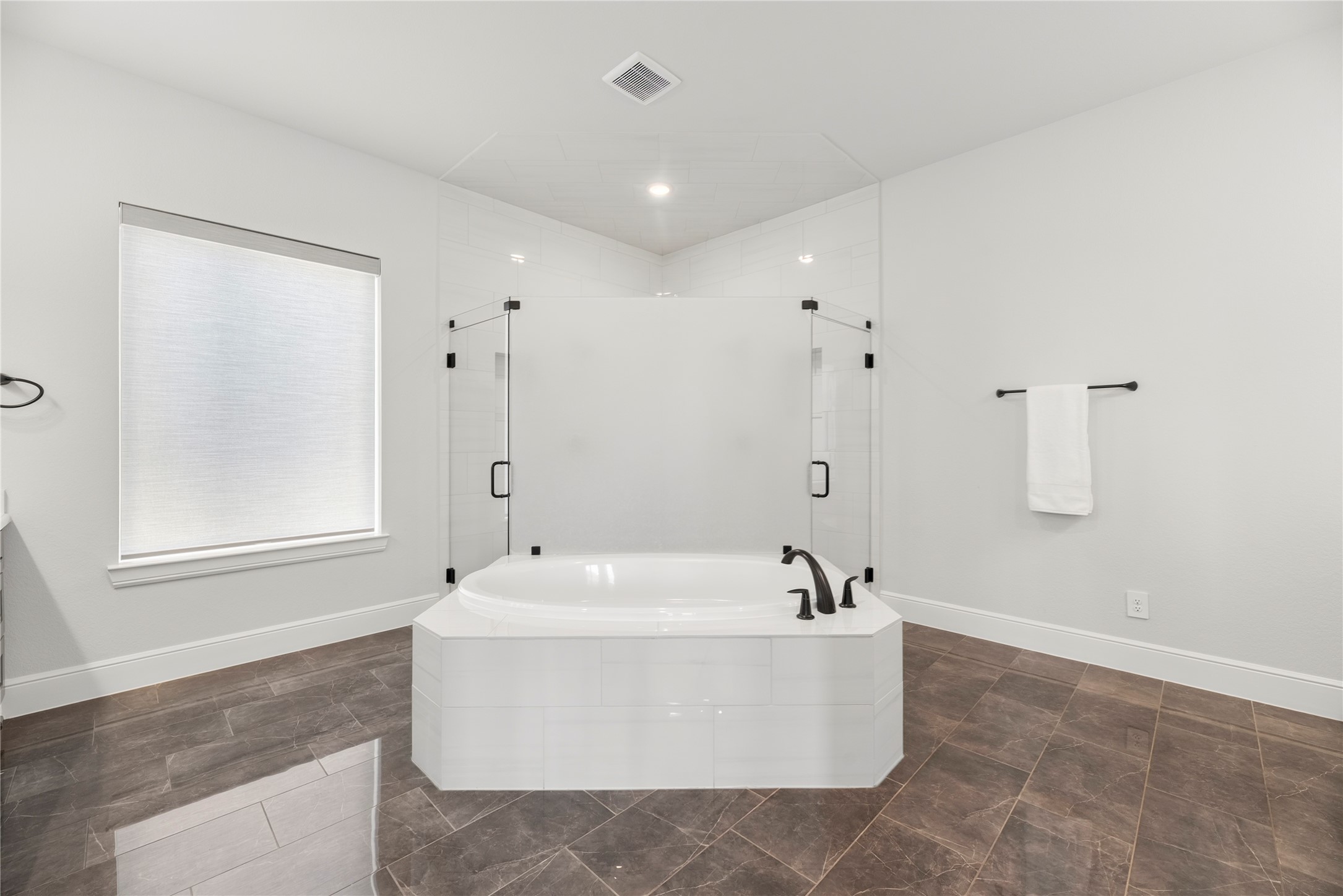 10643 Crystal Spring Drive Property Photo 29
