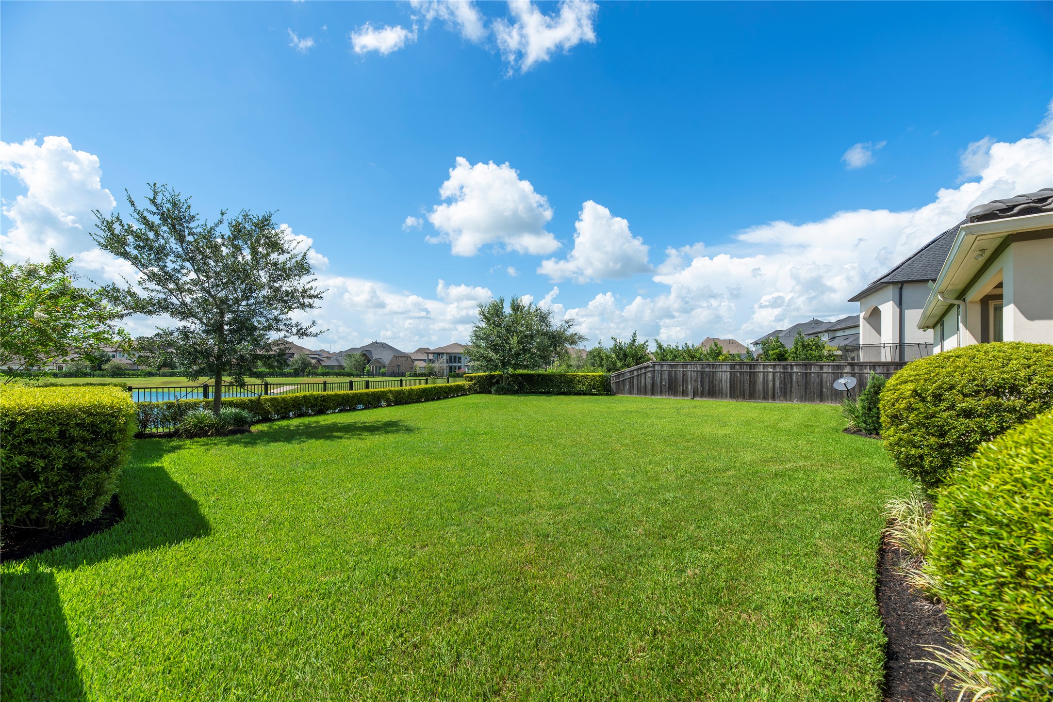 10643 Crystal Spring Drive Property Photo 49