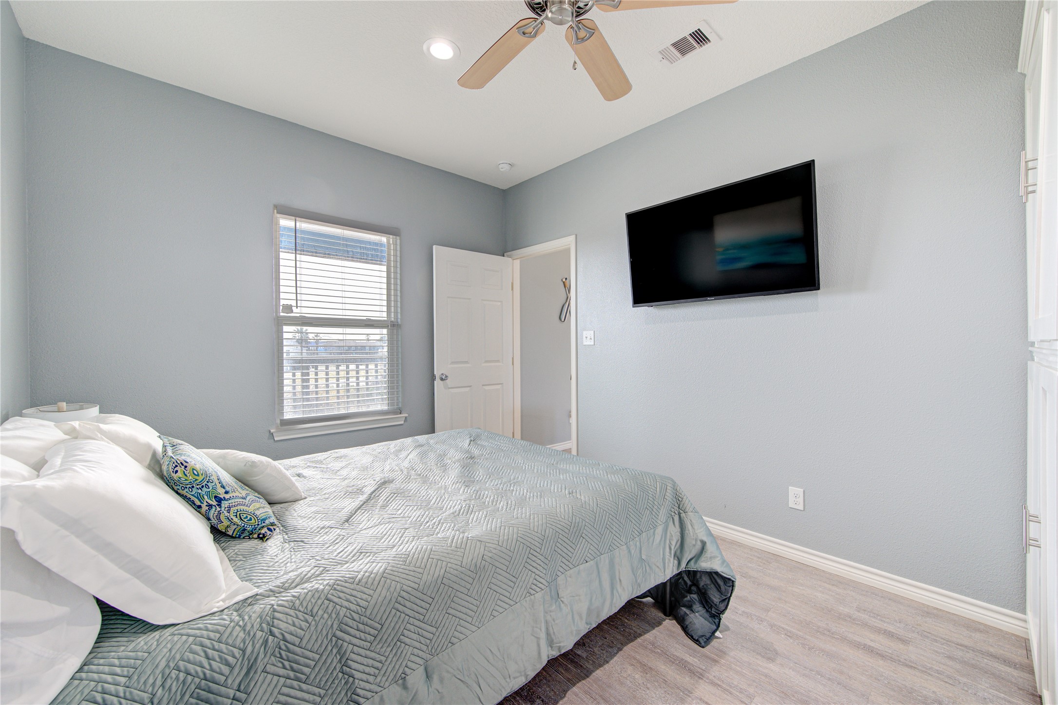 14110 Miramar Drive Property Photo 19