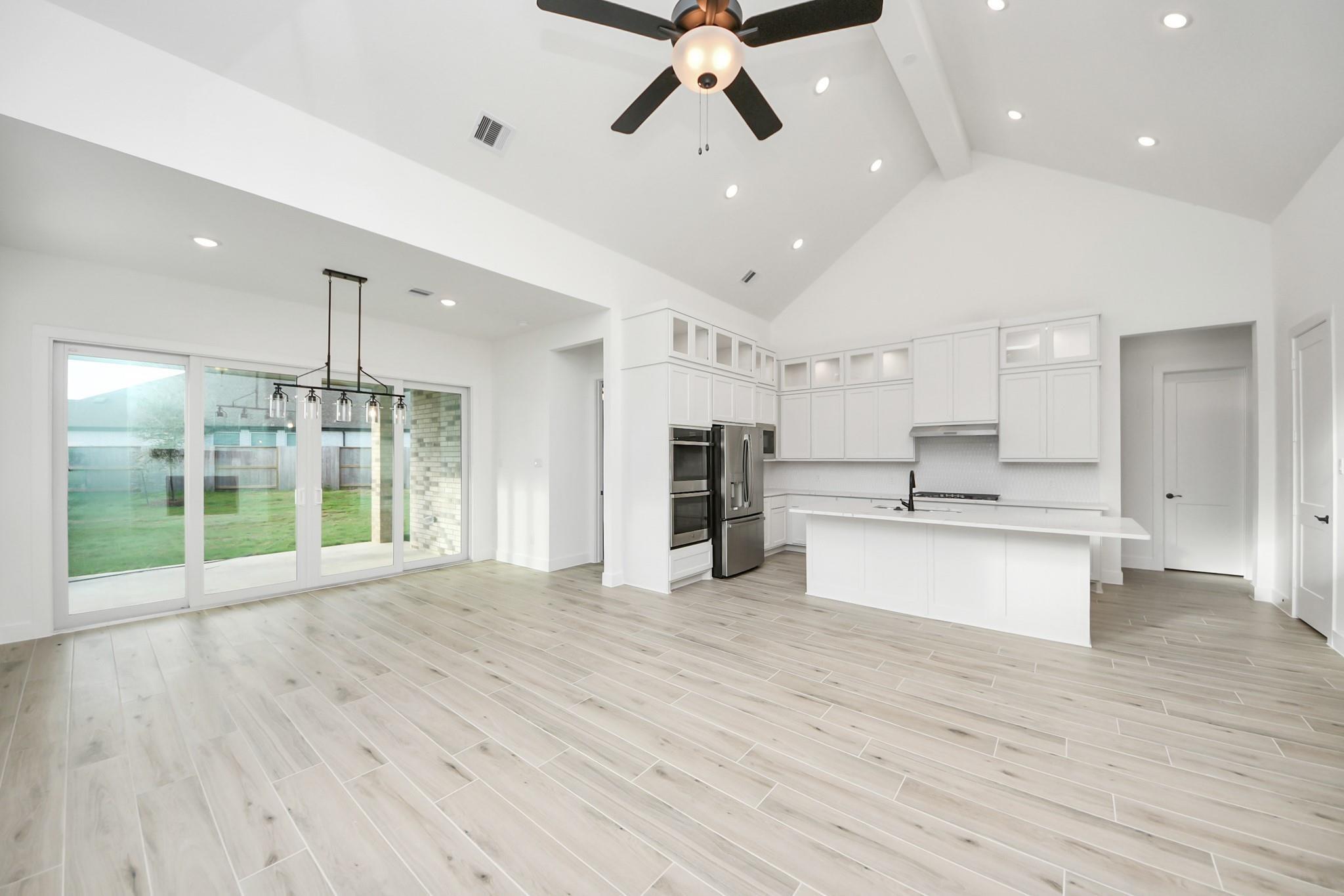 9519 Chateau Hill Drive, Manvel Tx 77578 Property Photo 10