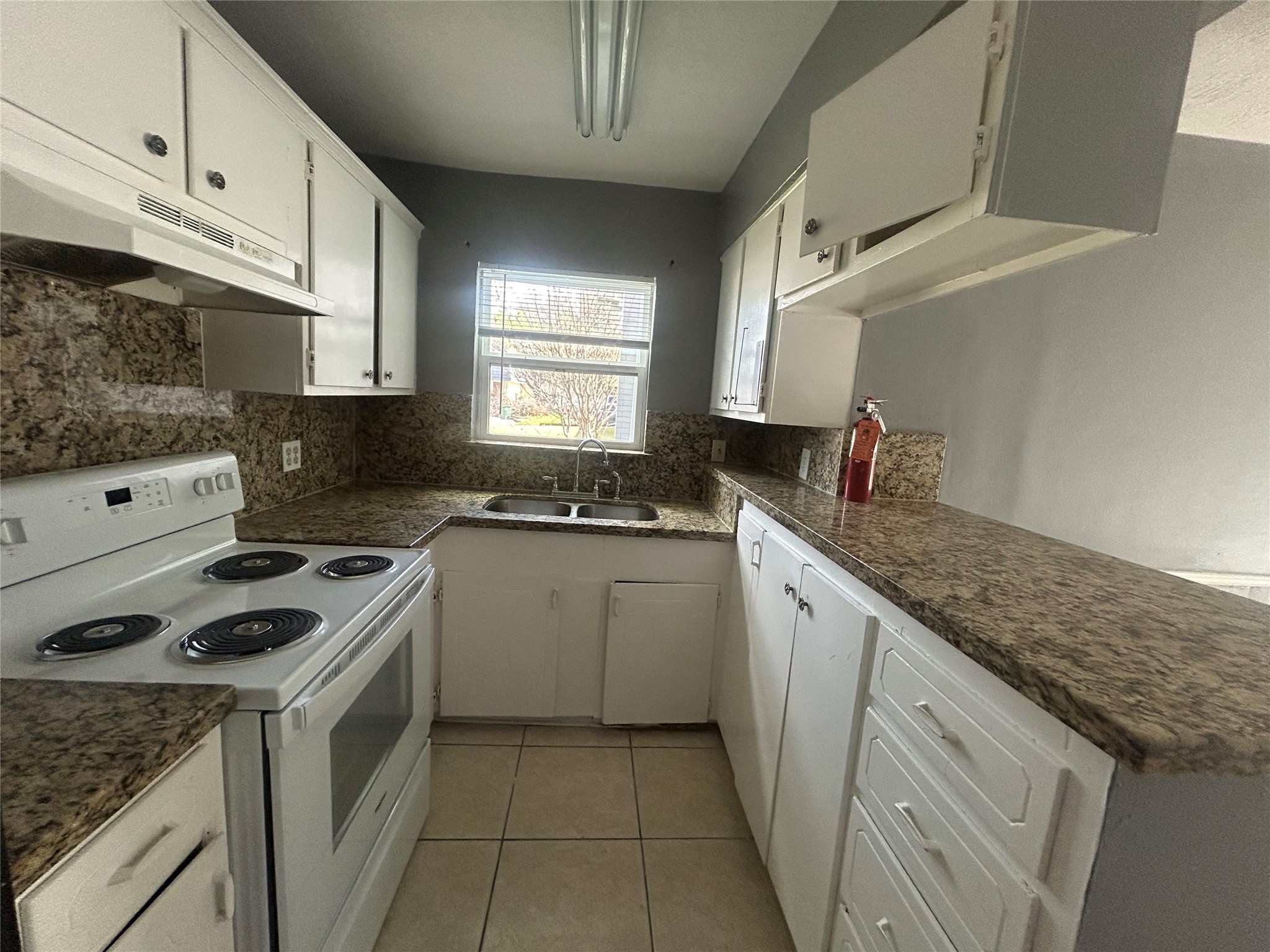 6702 Biggs Court 1 Property Photo 4