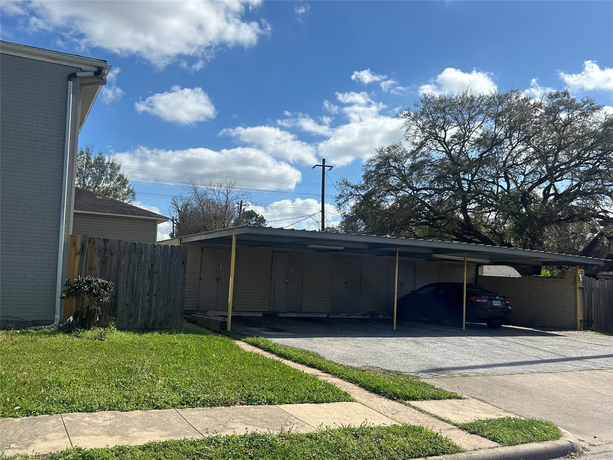 6702 Biggs Court 1 Property Photo 8
