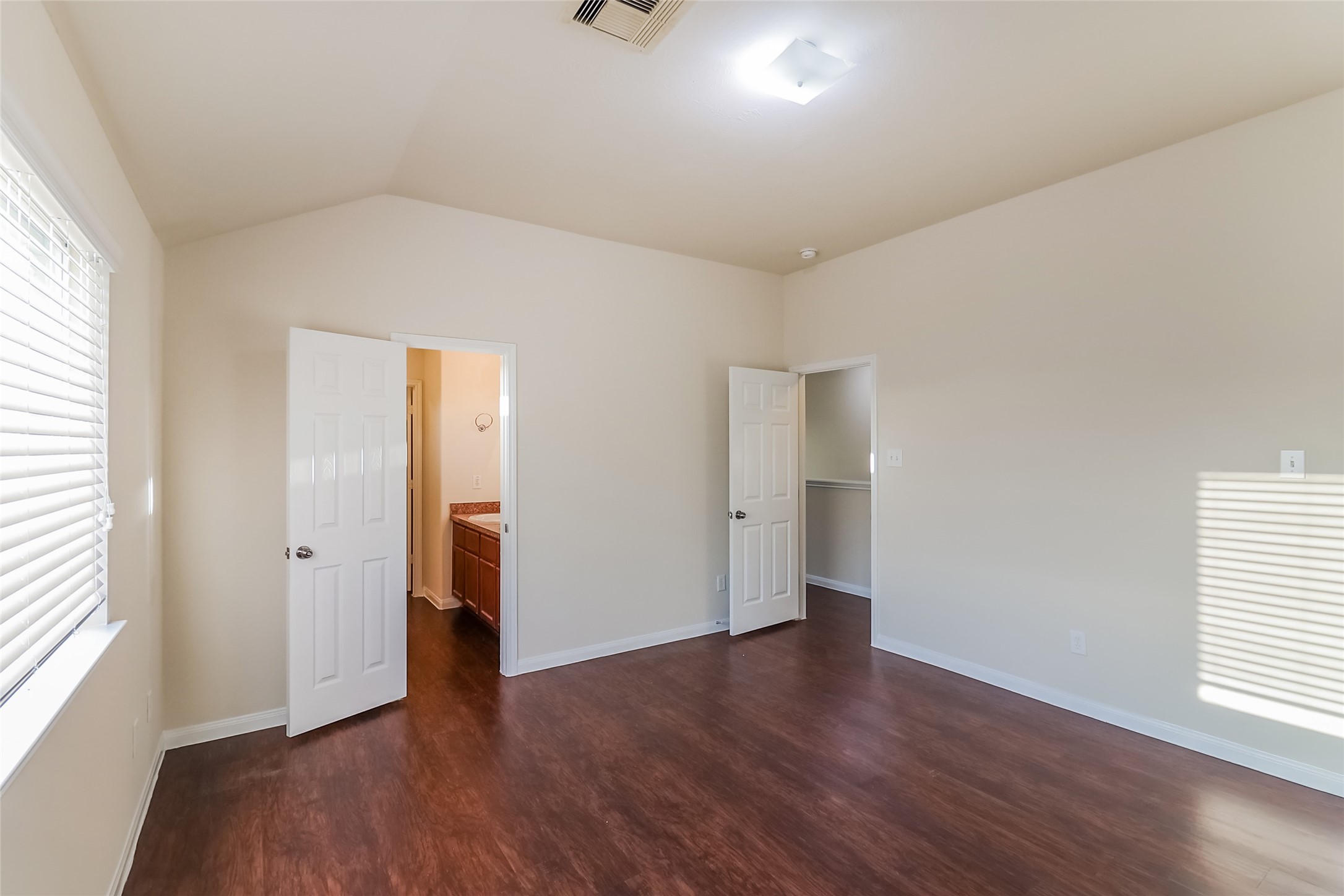 13009 Baileys Run Property Photo 6