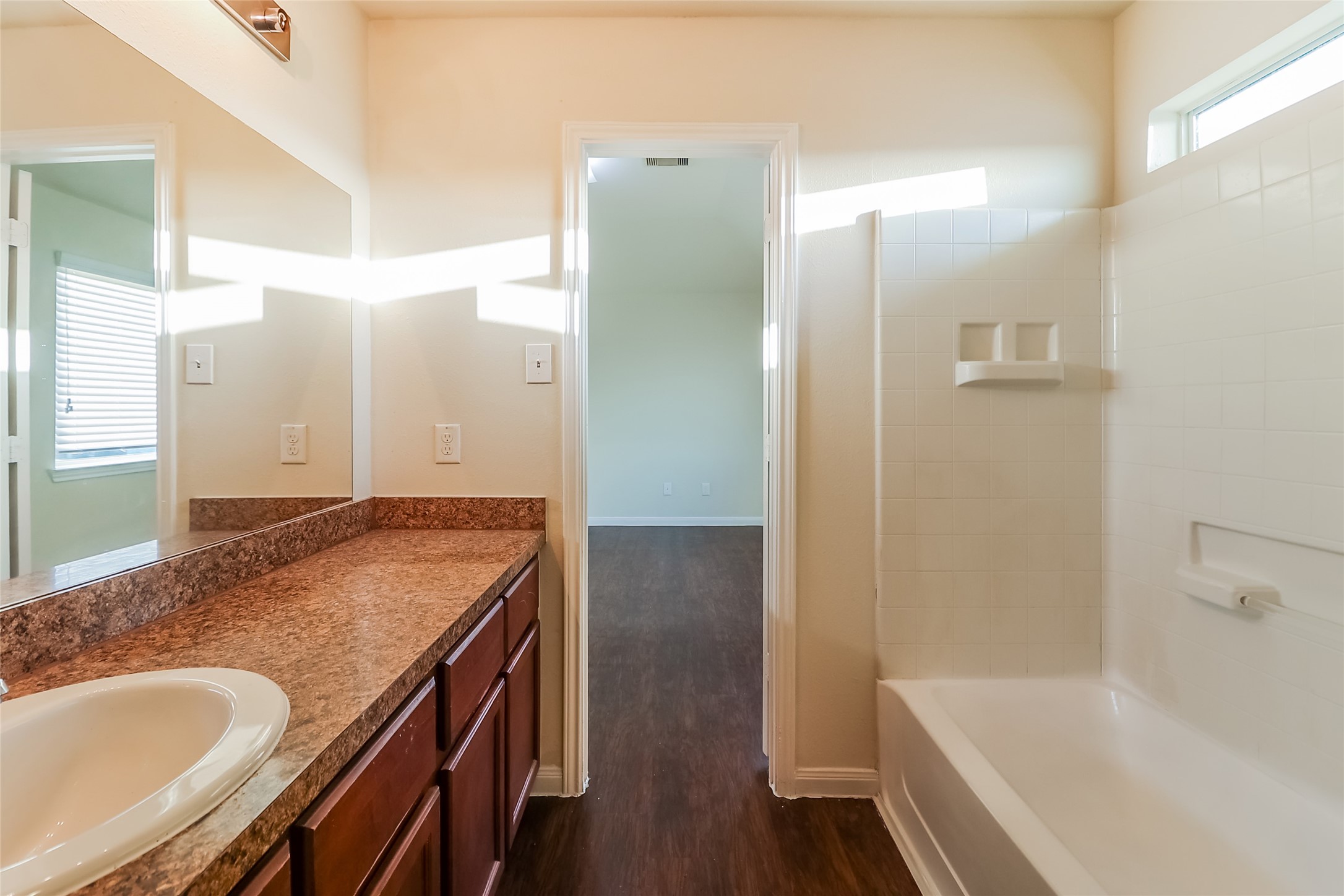 13009 Baileys Run Property Photo 9