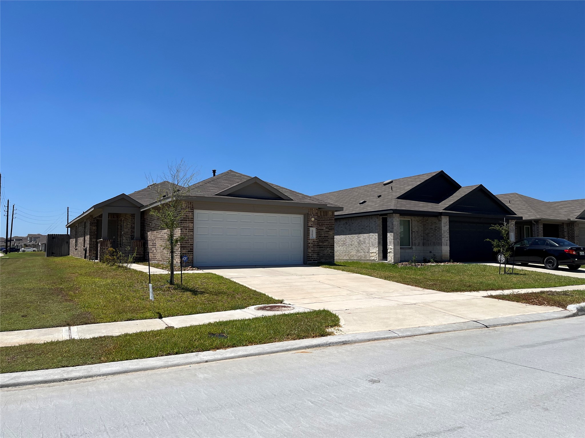 24203 Saddlestone Green Dr Property Photo 2