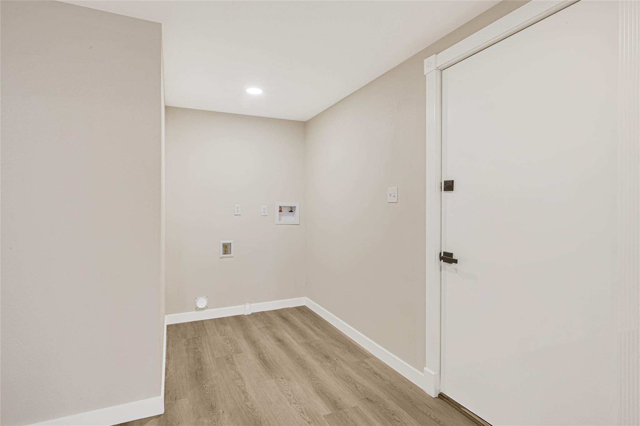 6820 Avenue L Property Photo 20