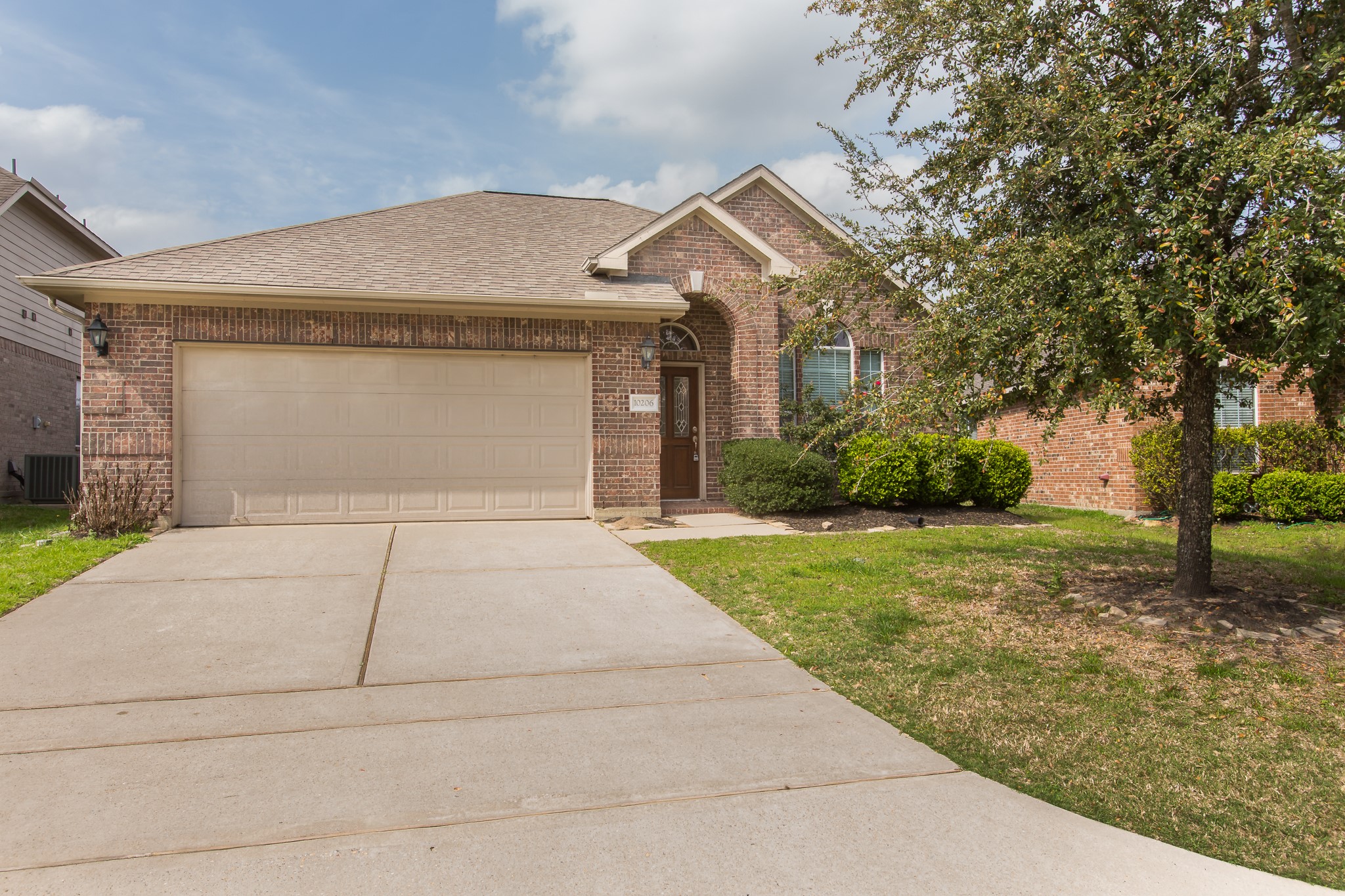 10206 N Pine Ivy Lane Property Photo 1