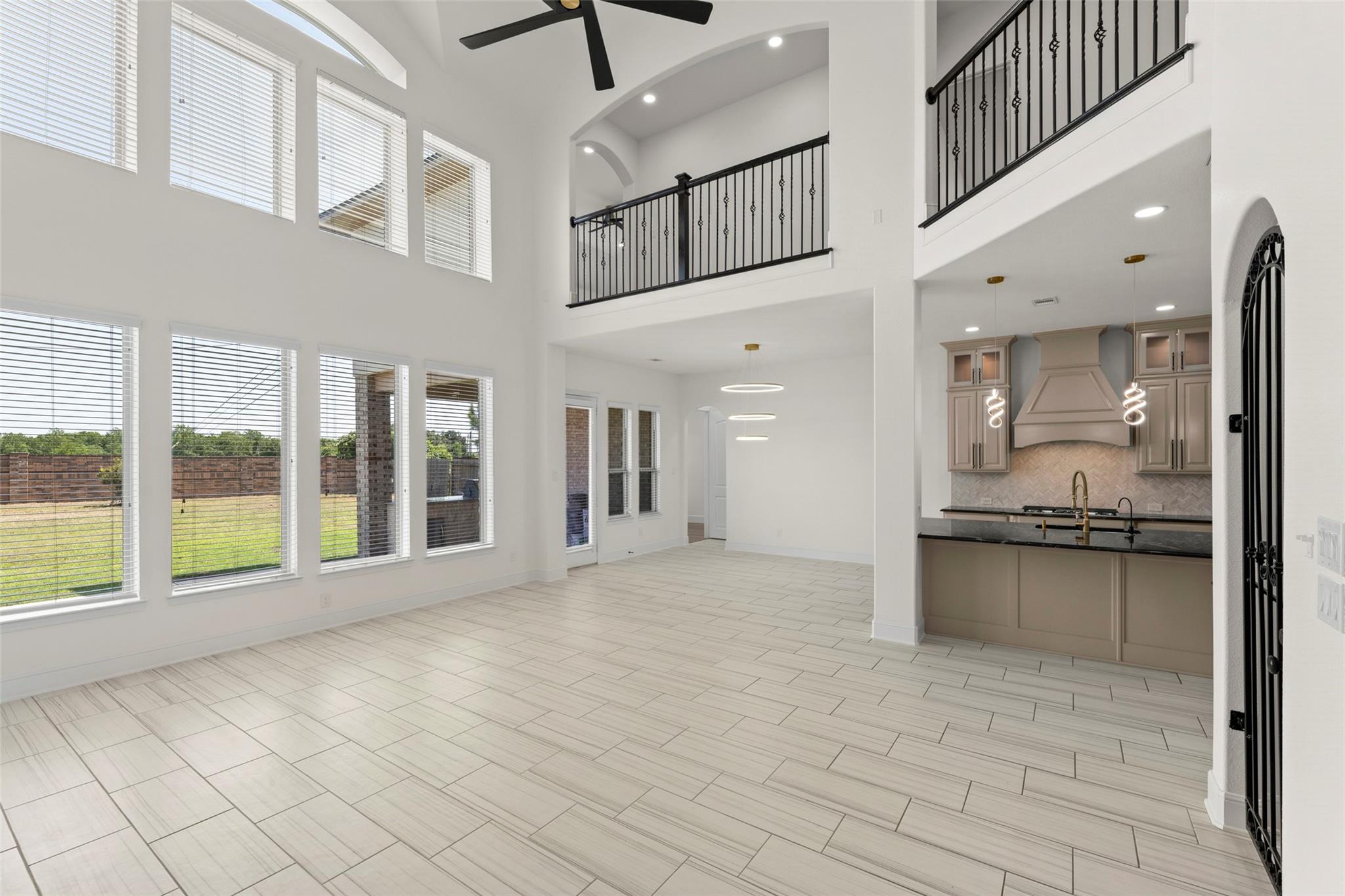 27114 Norfolk Brook Court Property Photo 5