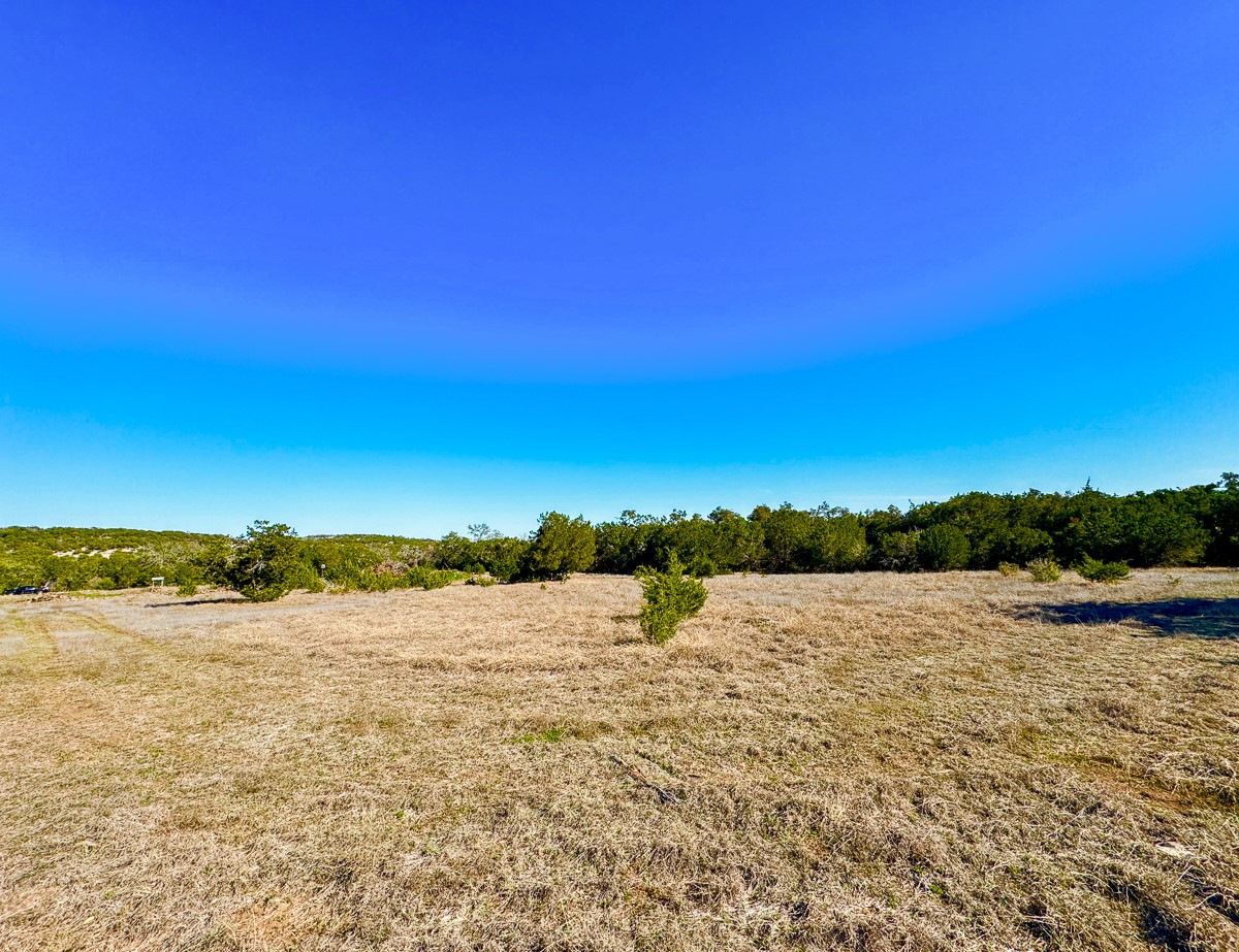 3600 Mount Sharp Road Property Photo 6