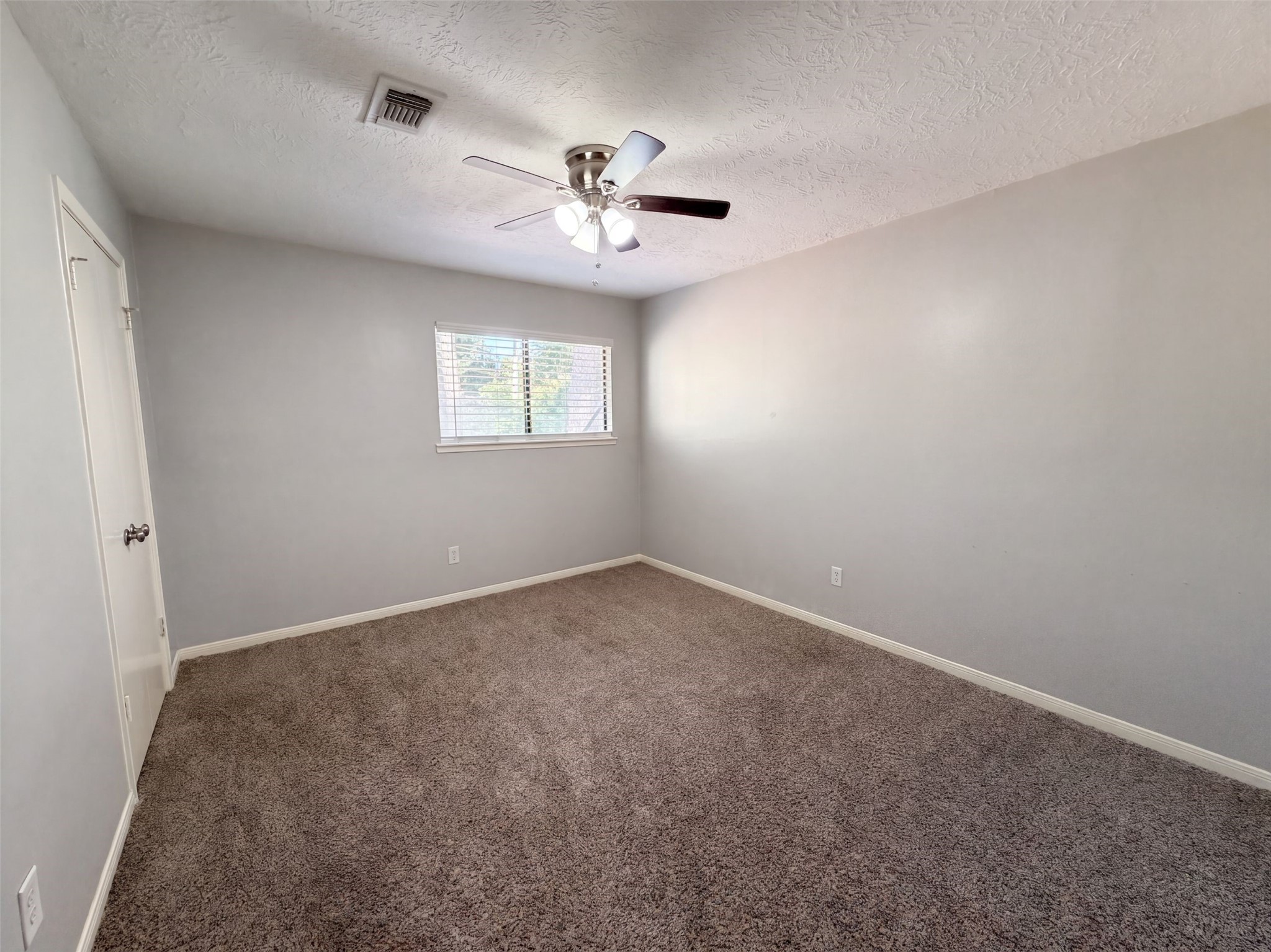 17810 Asphodel Lane Property Photo 13