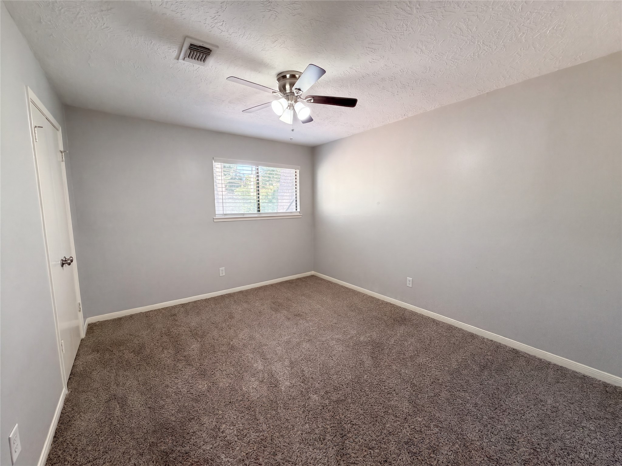 17810 Asphodel Lane Property Photo 13