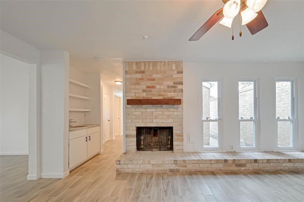 12111 Poulson Drive Property Photo 11