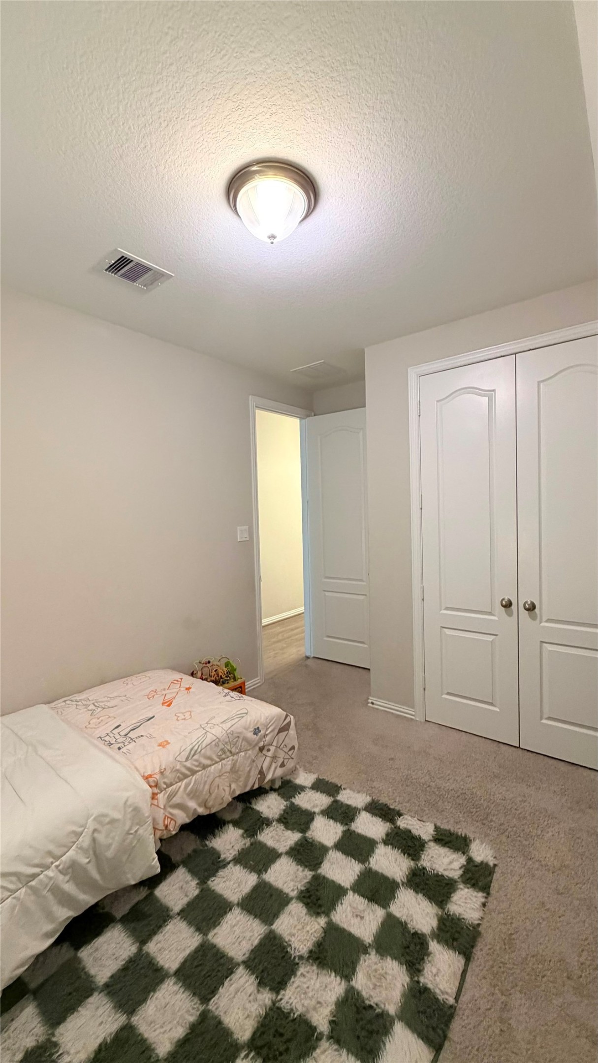 25112 Slow Pines Drive Property Photo 17