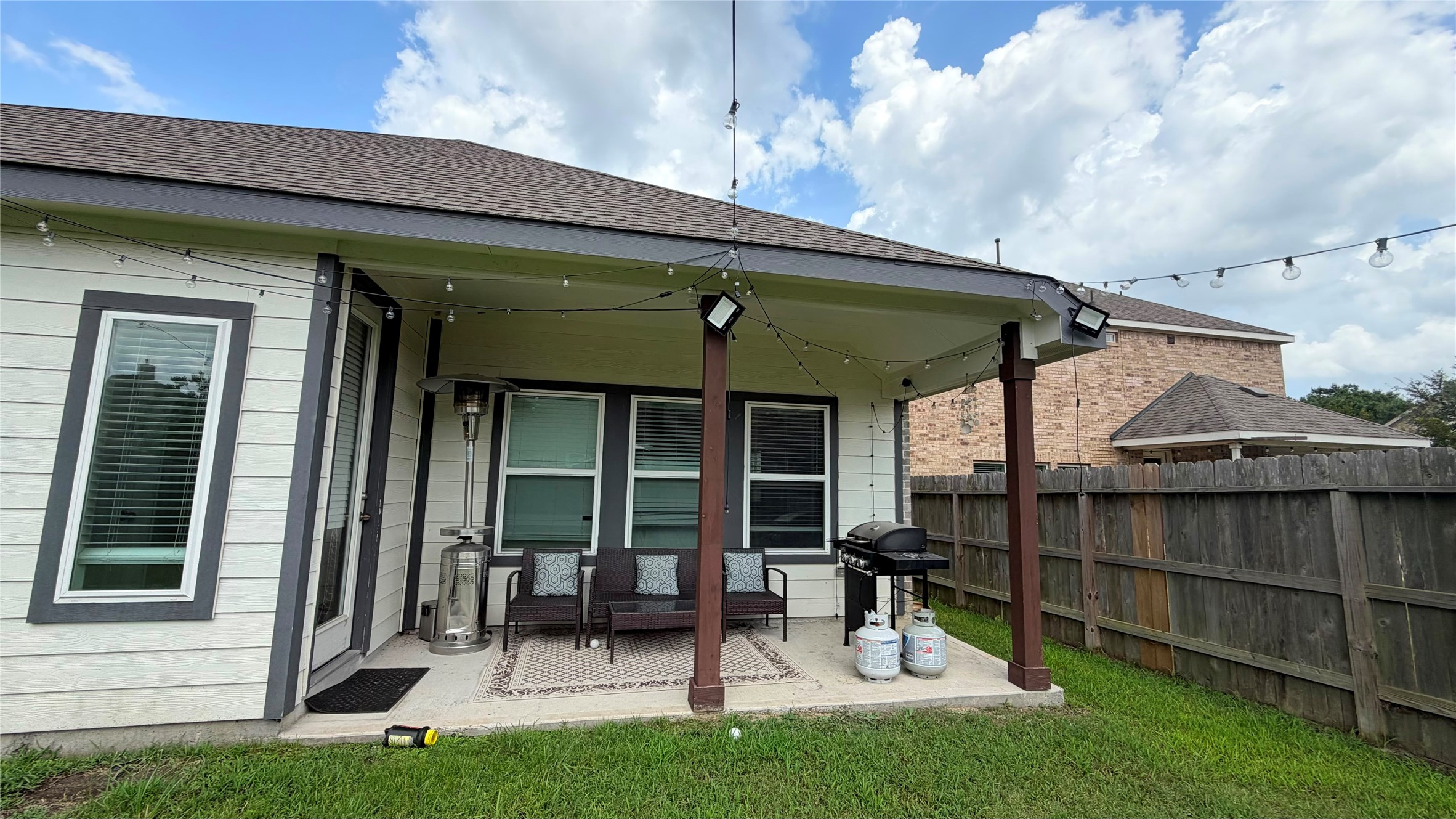 25112 Slow Pines Drive Property Photo 23
