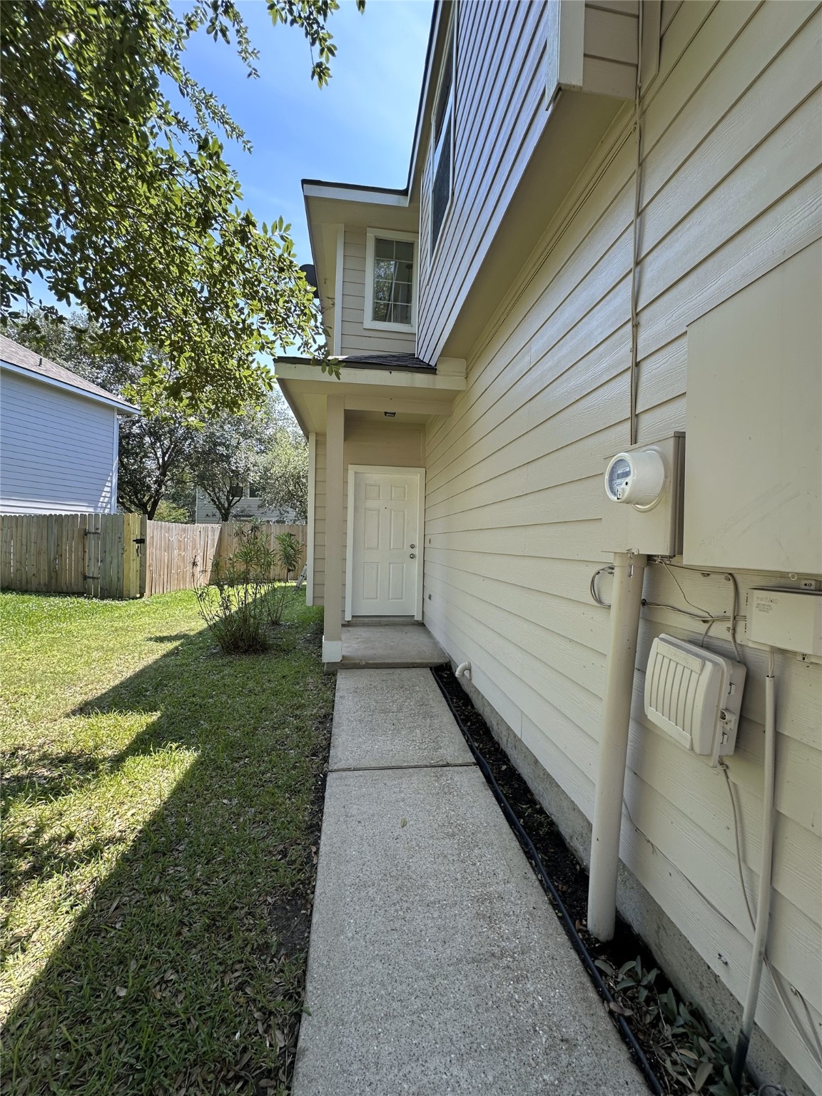 475 Folk Crest Lane Property Photo