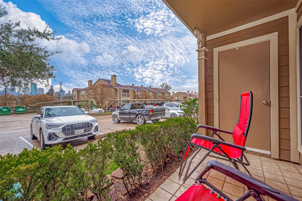 1860 White Oak Drive 375 Property Photo 41