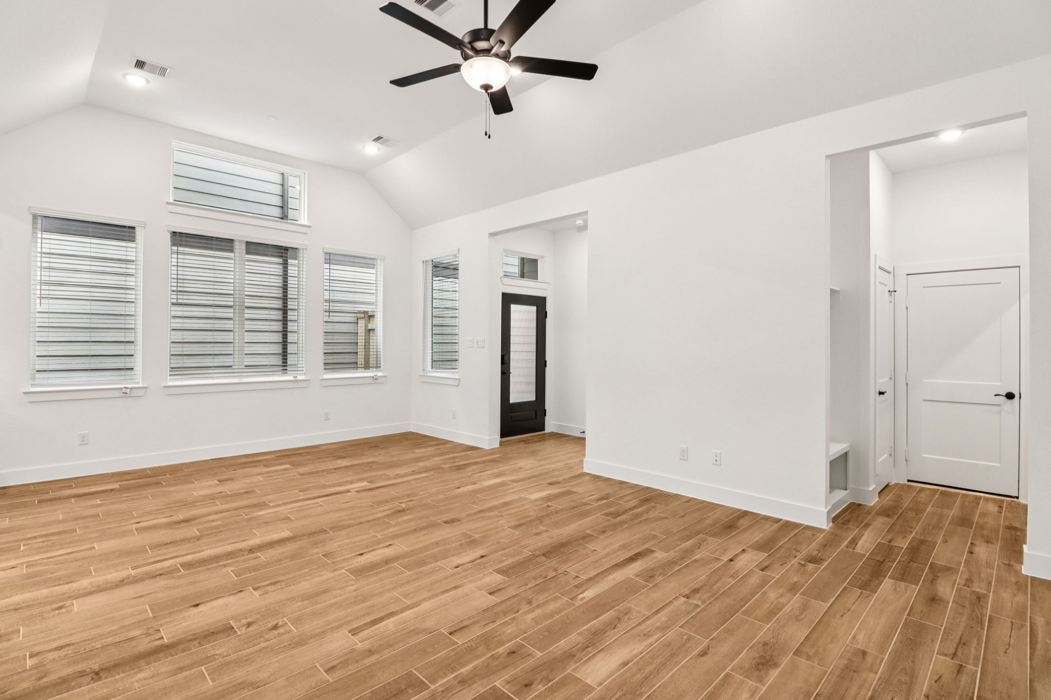 26273 E Outrider Banks Circle Property Photo 10