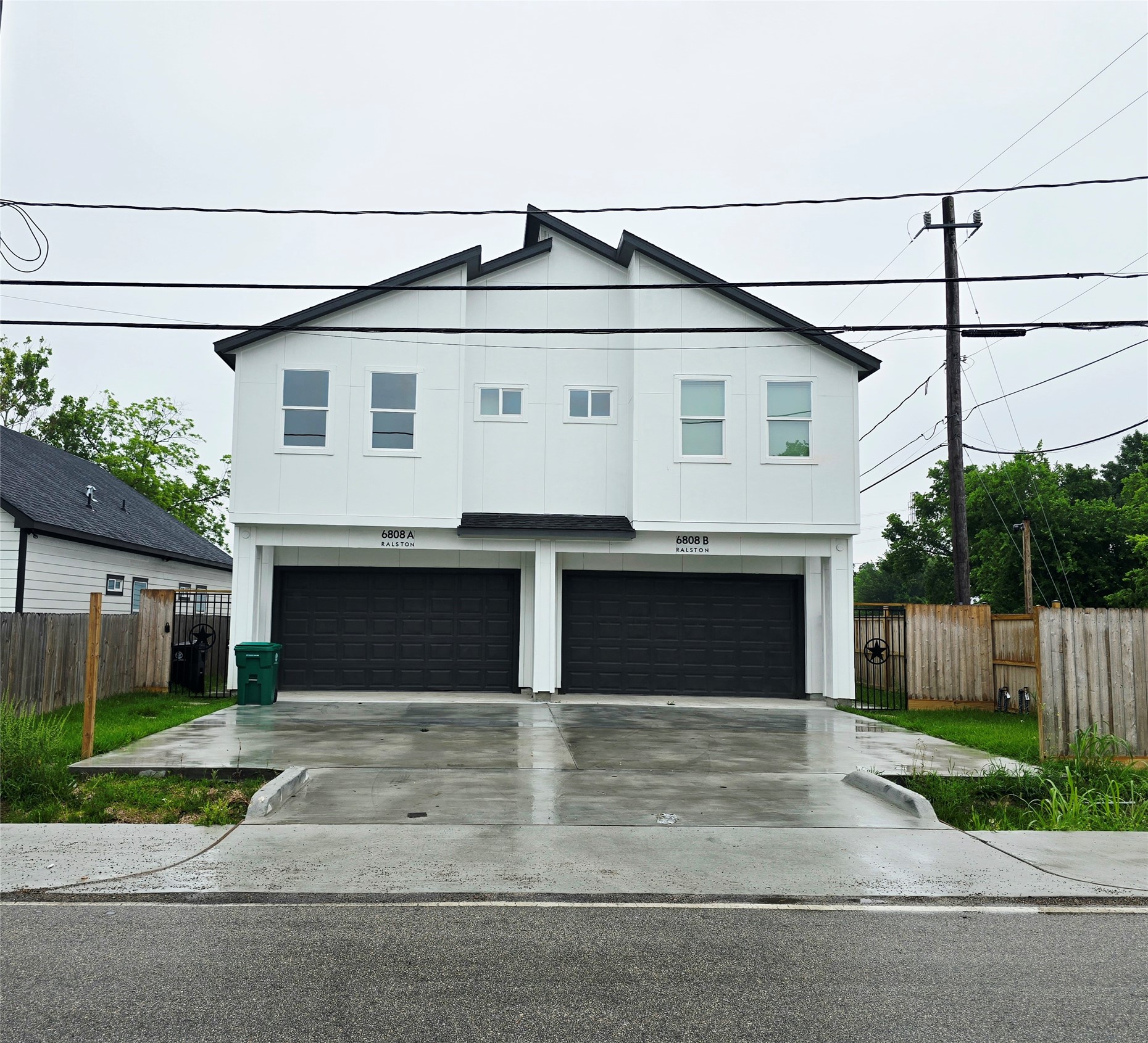 4303 Bennington Street Property Photo 10