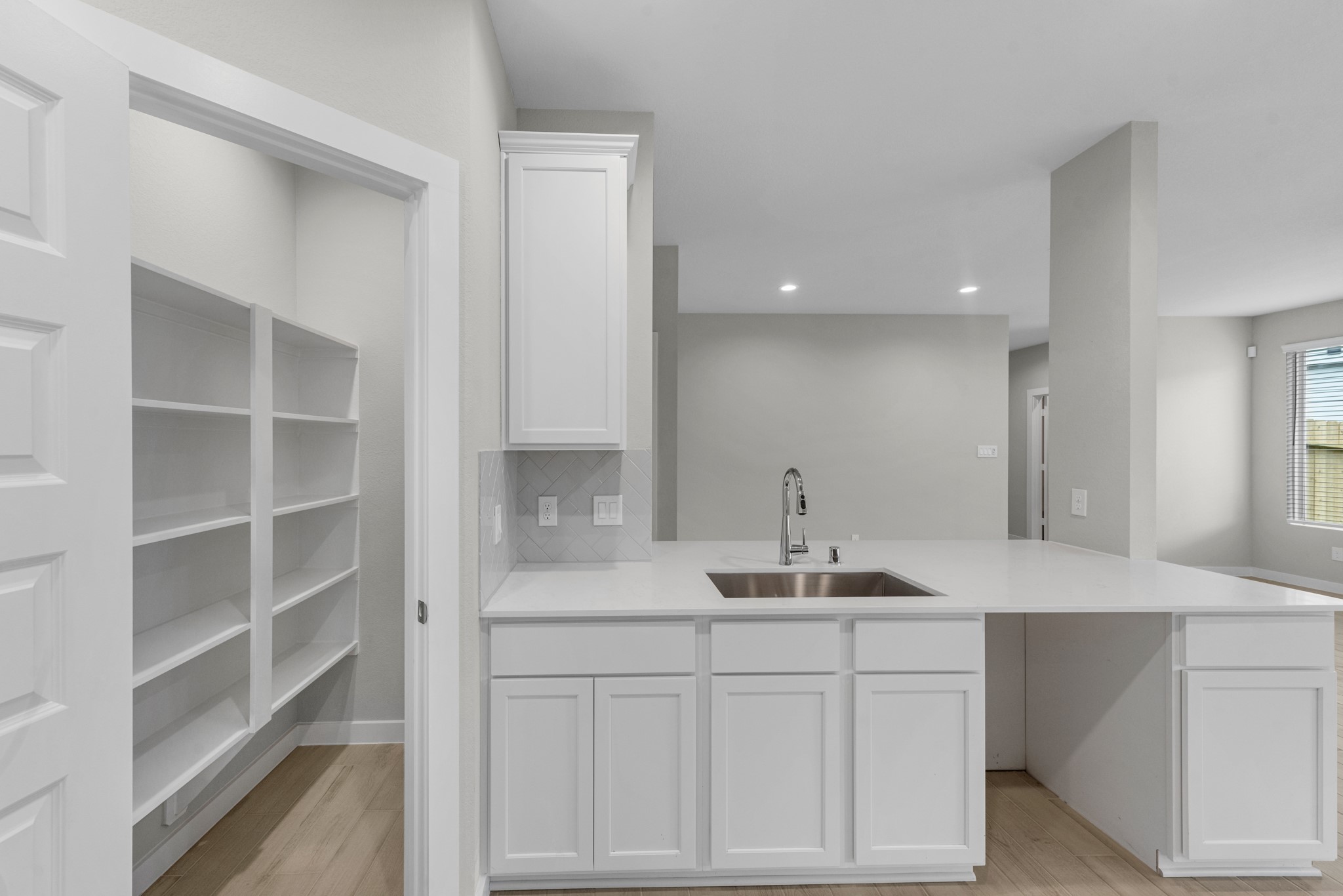 3803 Rosita Mint Court Property Photo 4