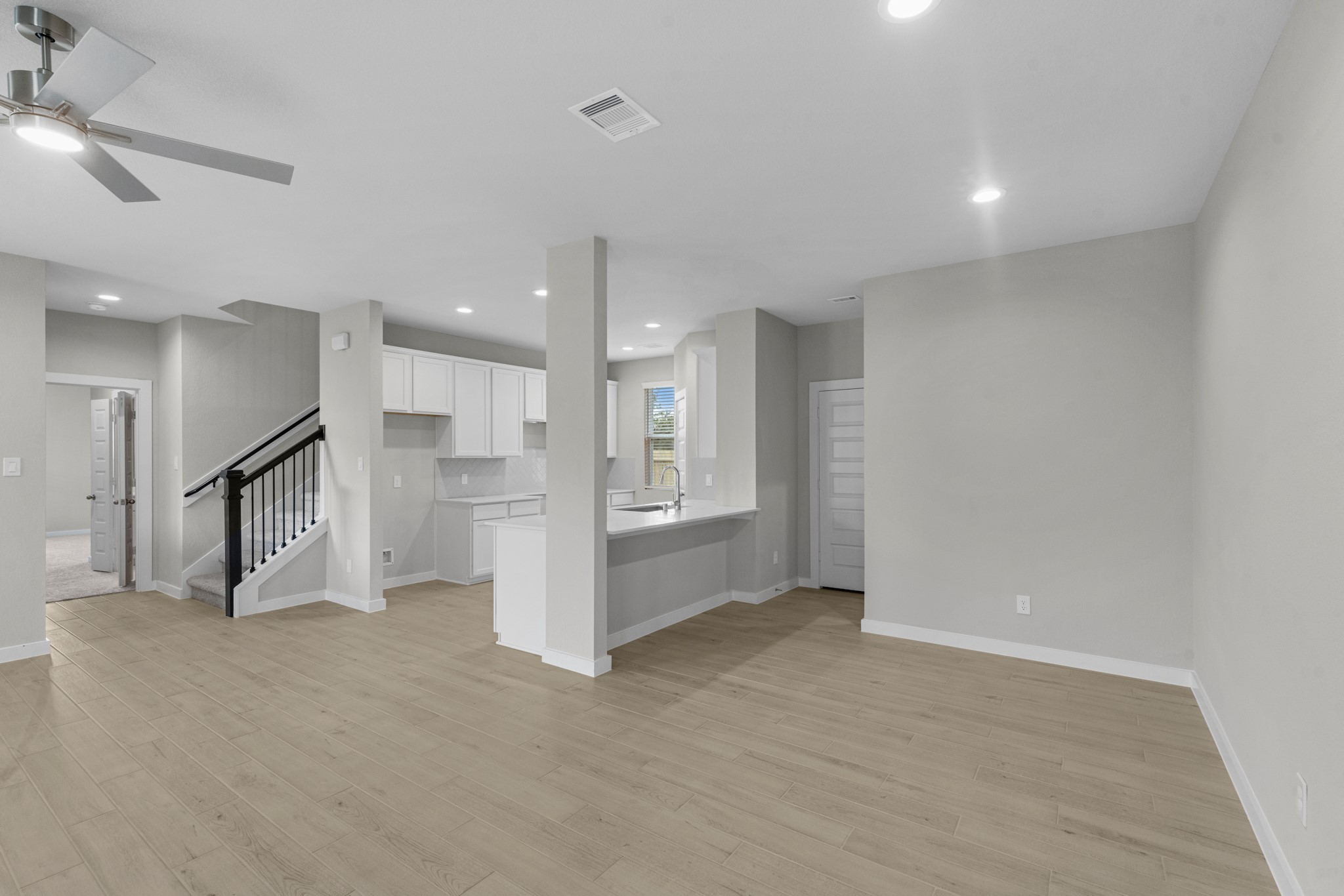 3803 Rosita Mint Court Property Photo 5