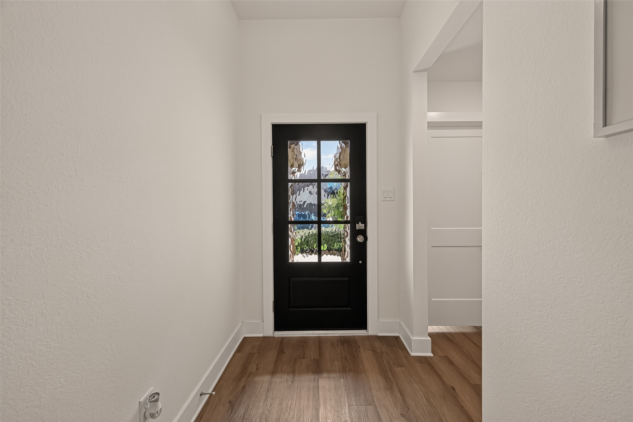 8603 Sun Coral Drive Property Photo 6