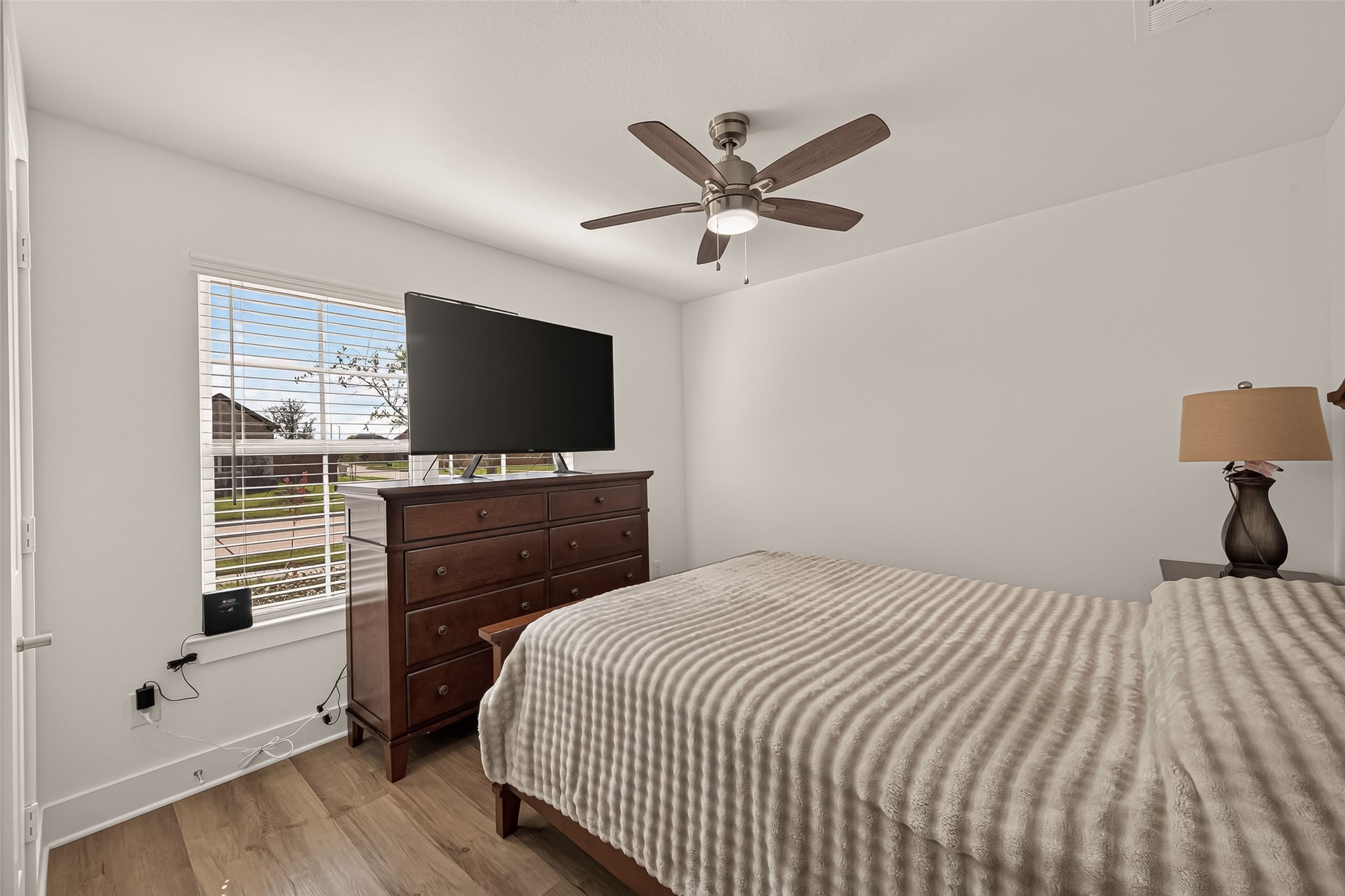 8603 Sun Coral Drive Property Photo 30